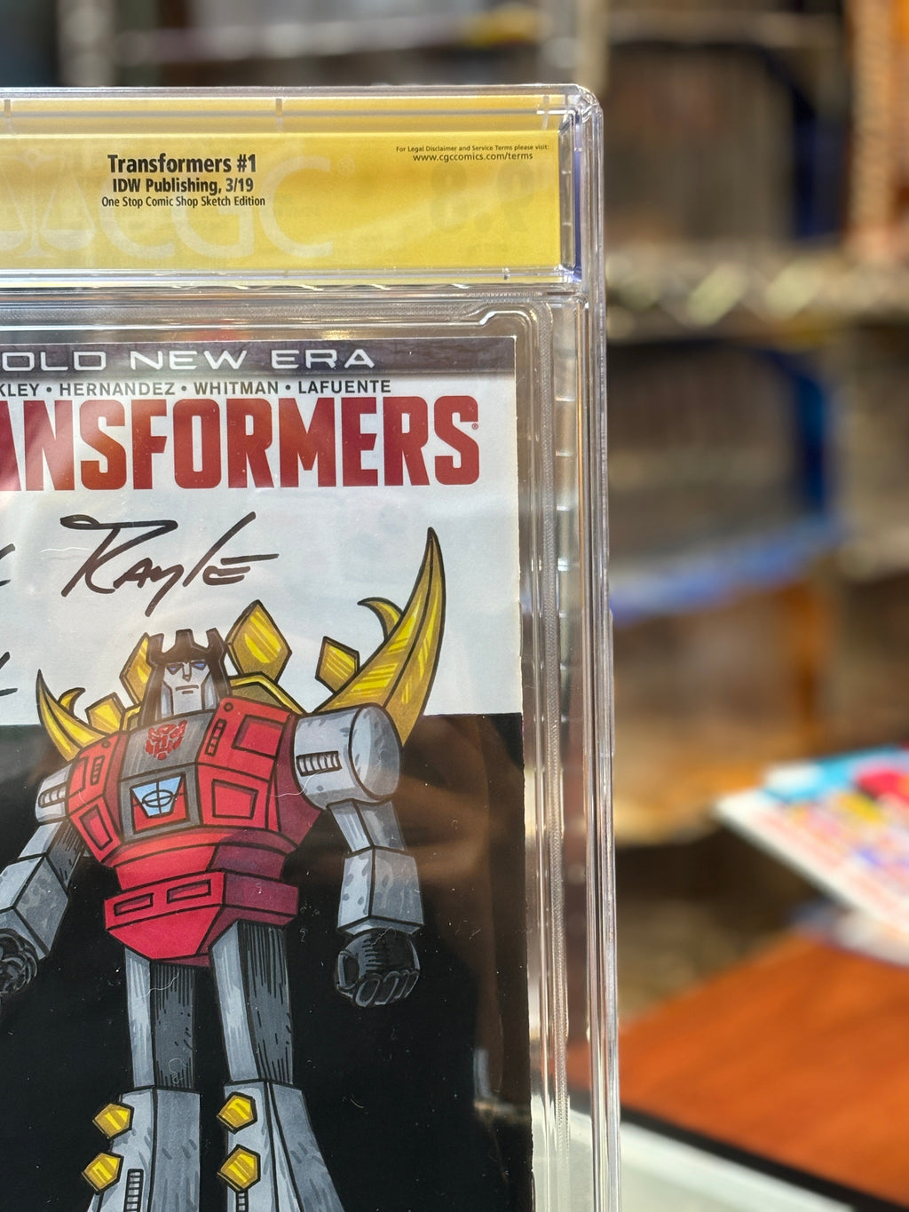 Transformers #1 (IDW Publishing, CGC Graded 9.8 WHITE) product image 8, provided for visual reference and product detail