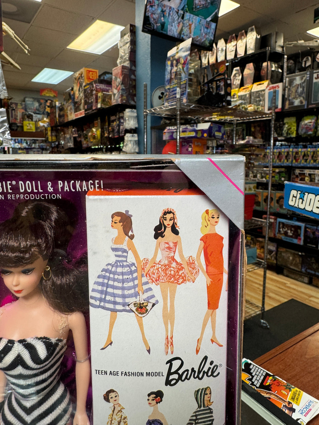Brunette 35th Anniversary 11782 (Vintage Barbie, Mattel) SEALED product image 10, provided for visual reference and product