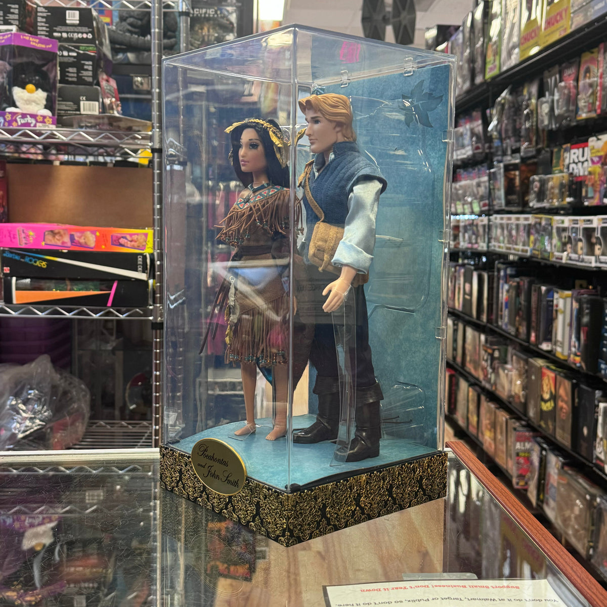 Pocahontas and John Smith Limited Edition 7068 (Disney Designer Fairytale, Walt Disney) Sealed product image 6, provided for