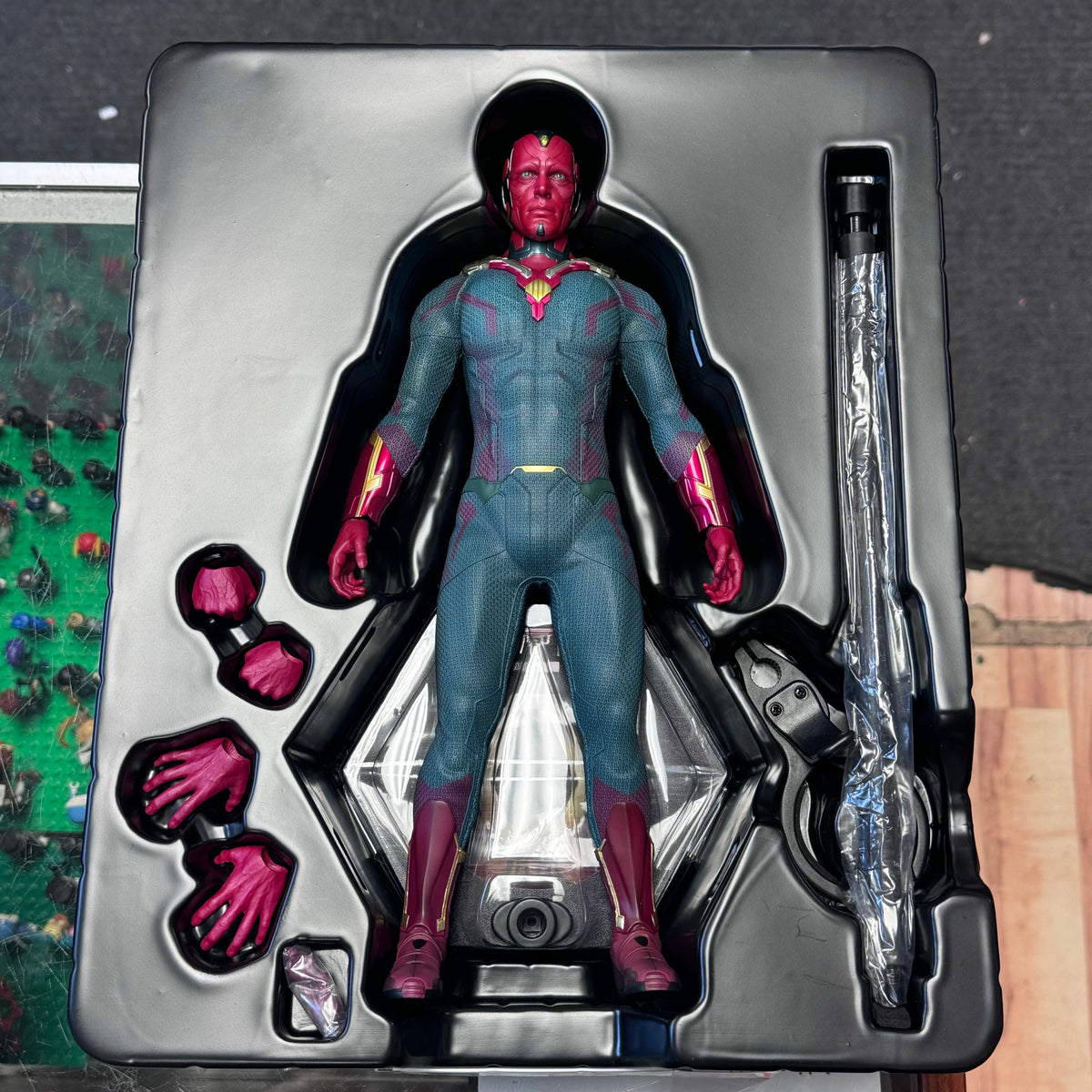 Vision Wanda Vision TMS037 (Marvel, Hot Toys) Open Box product image 7, provided for visual reference and product detail