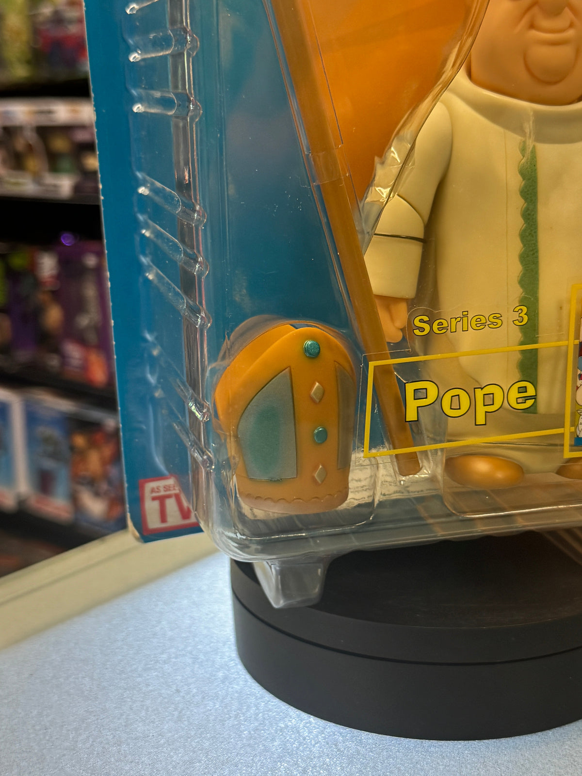 Pope (Family Guy, Mezco) Sealed product image 5, provided for visual reference and product detail review