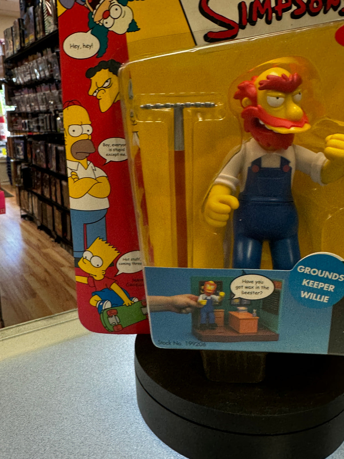 Grounds Keeper Willie (Vintage Simpsons, Playmates) SEALED product image 5, provided for visual reference and product detail