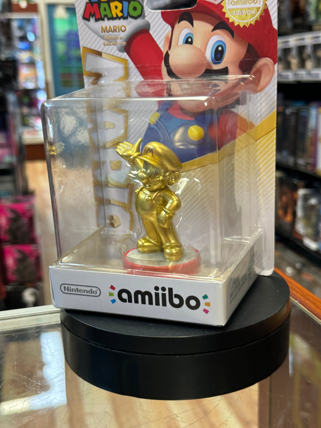 Gold Edition Super Mario (Nintendo, Amibo Life Character) SEALED product image 3, provided for visual reference and product
