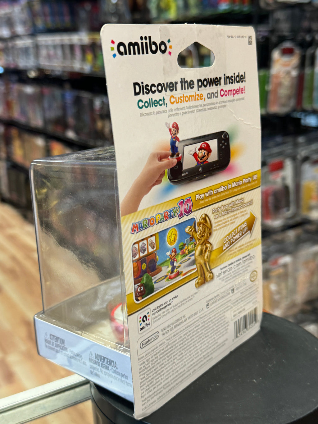 Gold Edition Super Mario (Nintendo, Amibo Life Character) SEALED product image 6, provided for visual reference and product