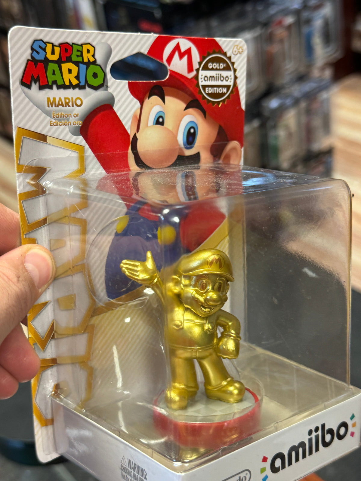 Gold Edition Super Mario (Nintendo, Amibo Life Character) SEALED product image 8, provided for visual reference and product
