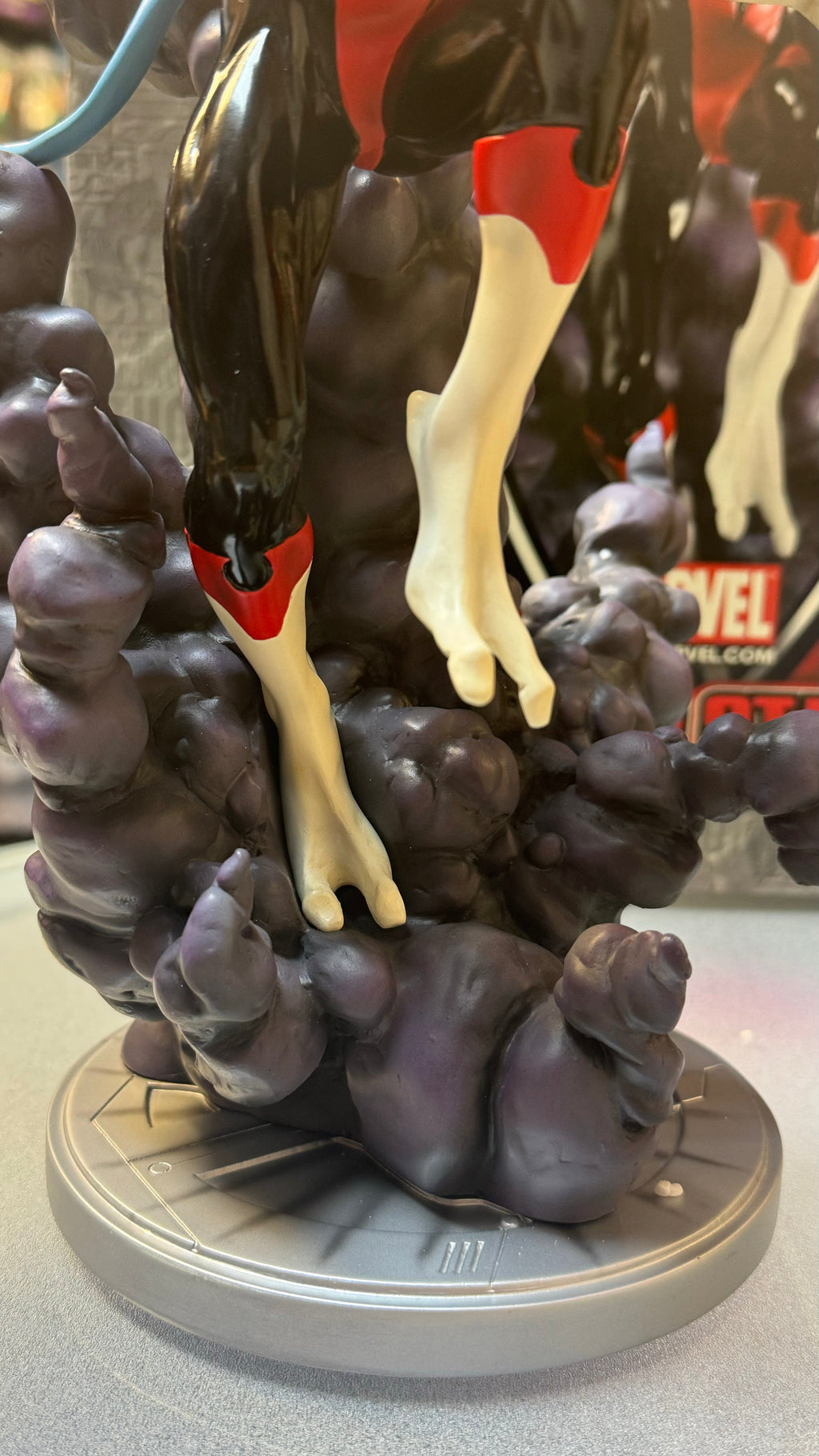 Nightcrawler X-Men 14" Statue (Bowen Designs, Marvel) Open Box product image 4, provided for visual reference and product