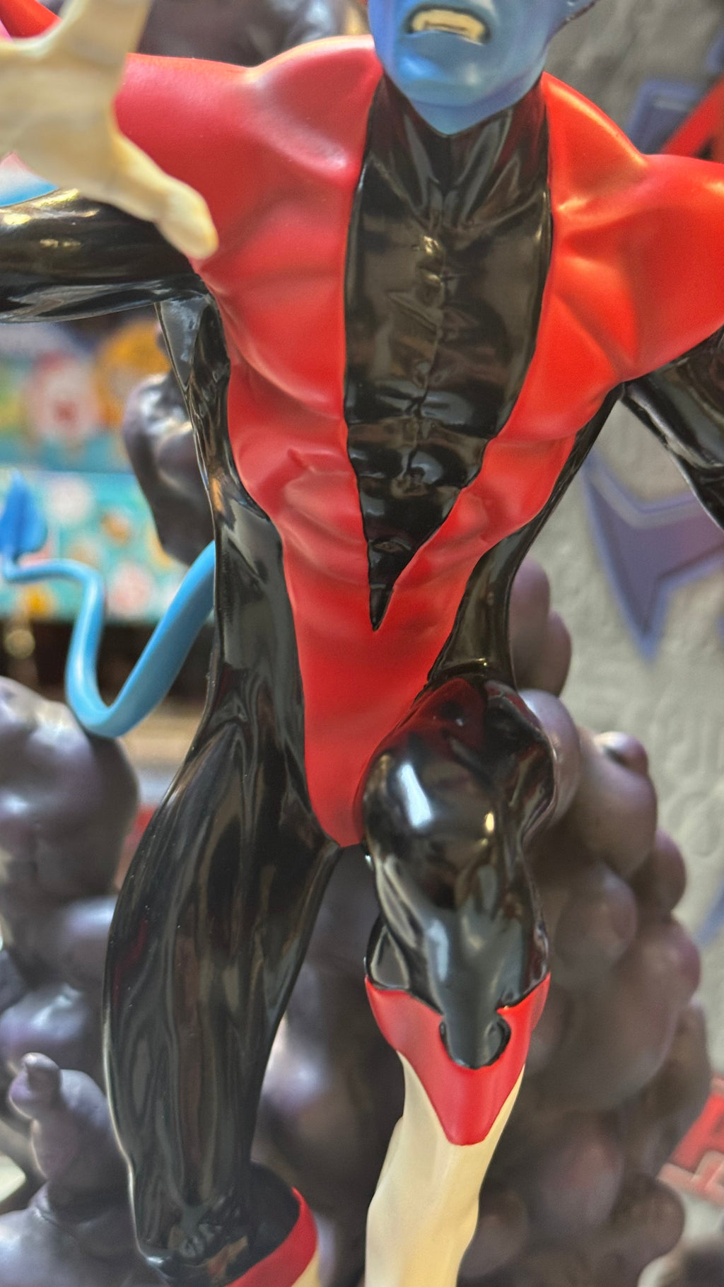 Nightcrawler X-Men 14" Statue (Bowen Designs, Marvel) Open Box product image 12, provided for visual reference and product