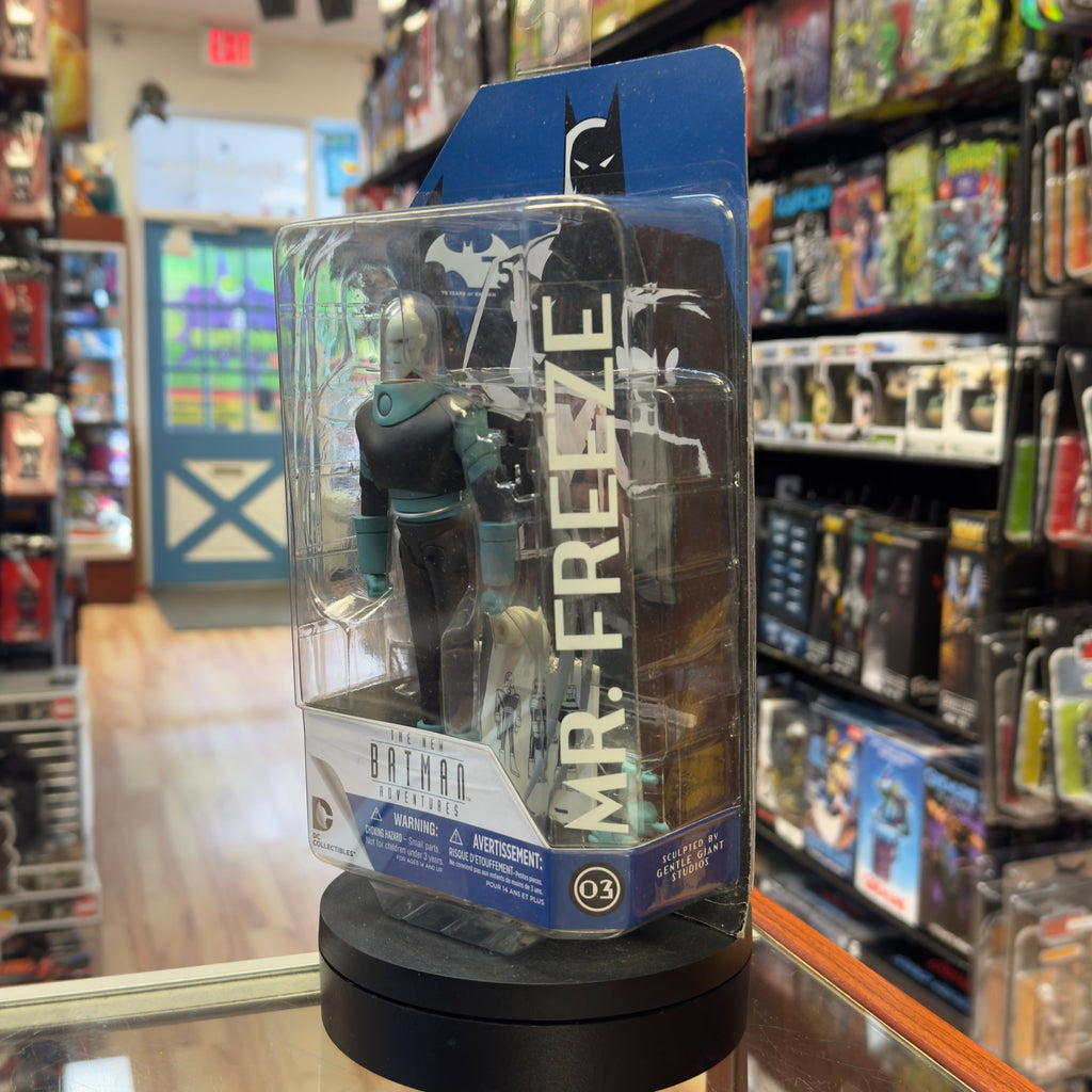 Mr. Freeze 7219 (New Batman Adventures, DC Direct) SEALED product image 2, provided for visual reference and product detail