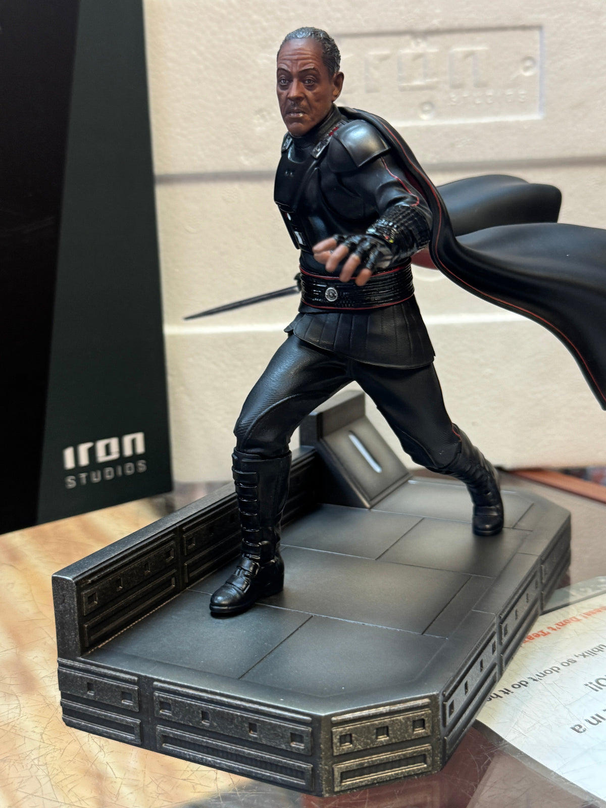 Moff Gideon BDS 1/10 Statue (Star Wars, Iron Studios) NEW OPEN product image 4, provided for visual reference and product