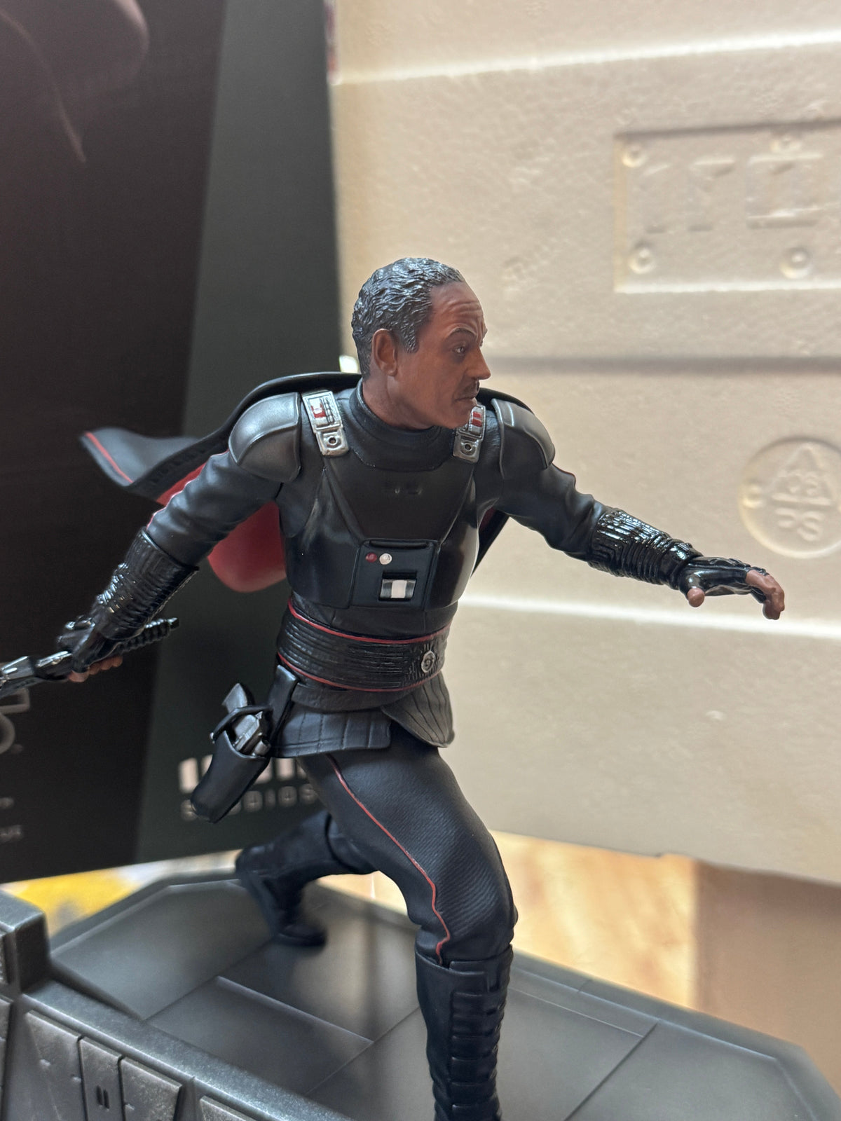 Moff Gideon BDS 1/10 Statue (Star Wars, Iron Studios) NEW OPEN product image 5, provided for visual reference and product