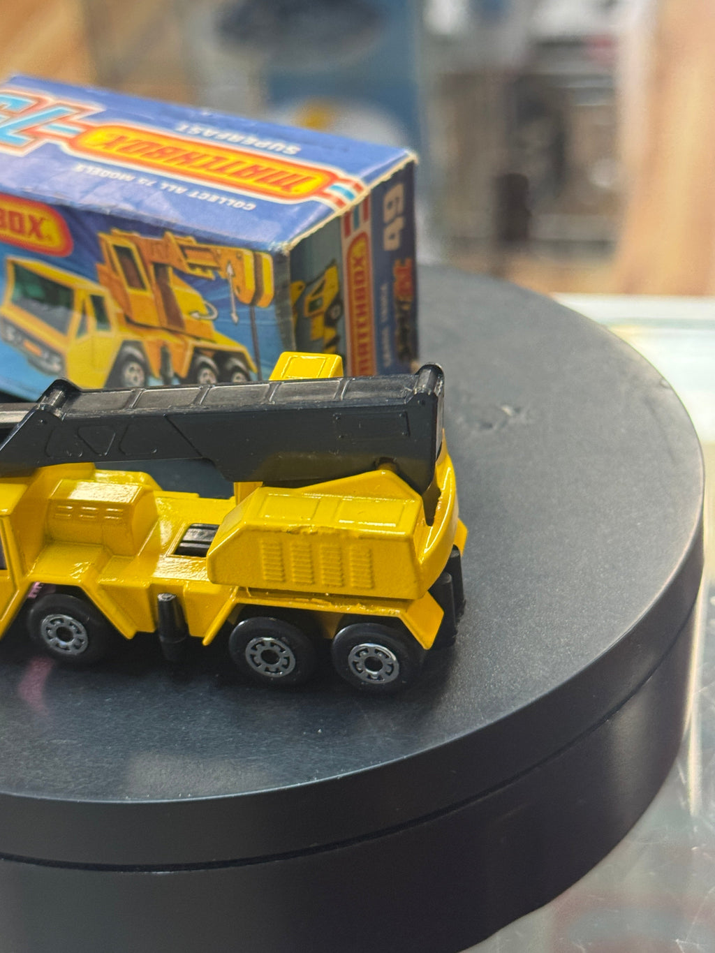 Crane Truck 49 Purple Windows Diecast (Vintage Matchbox, Lesney) product image 5, provided for visual reference and product