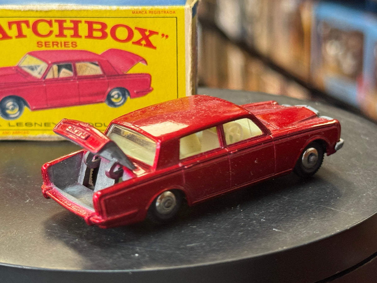 Rolls Royce Silver Shadow Diecast (Vintage Matchbox, Lesney) product image 17, provided for visual reference and product