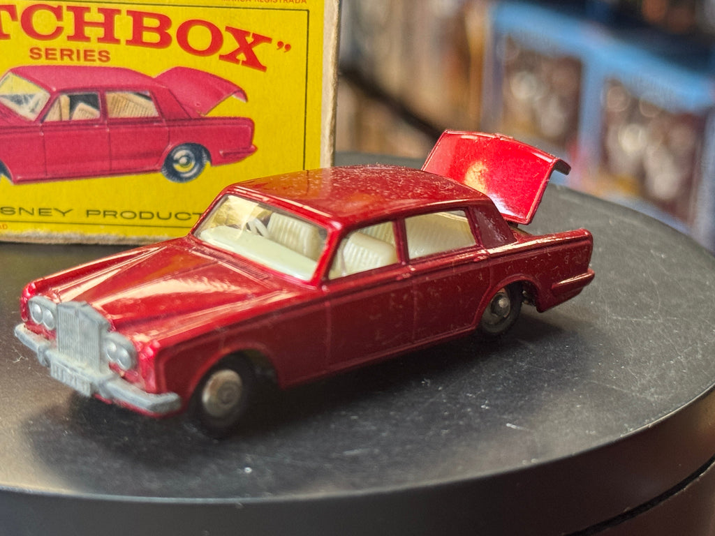 Rolls Royce Silver Shadow Diecast (Vintage Matchbox, Lesney) product image 15, provided for visual reference and product