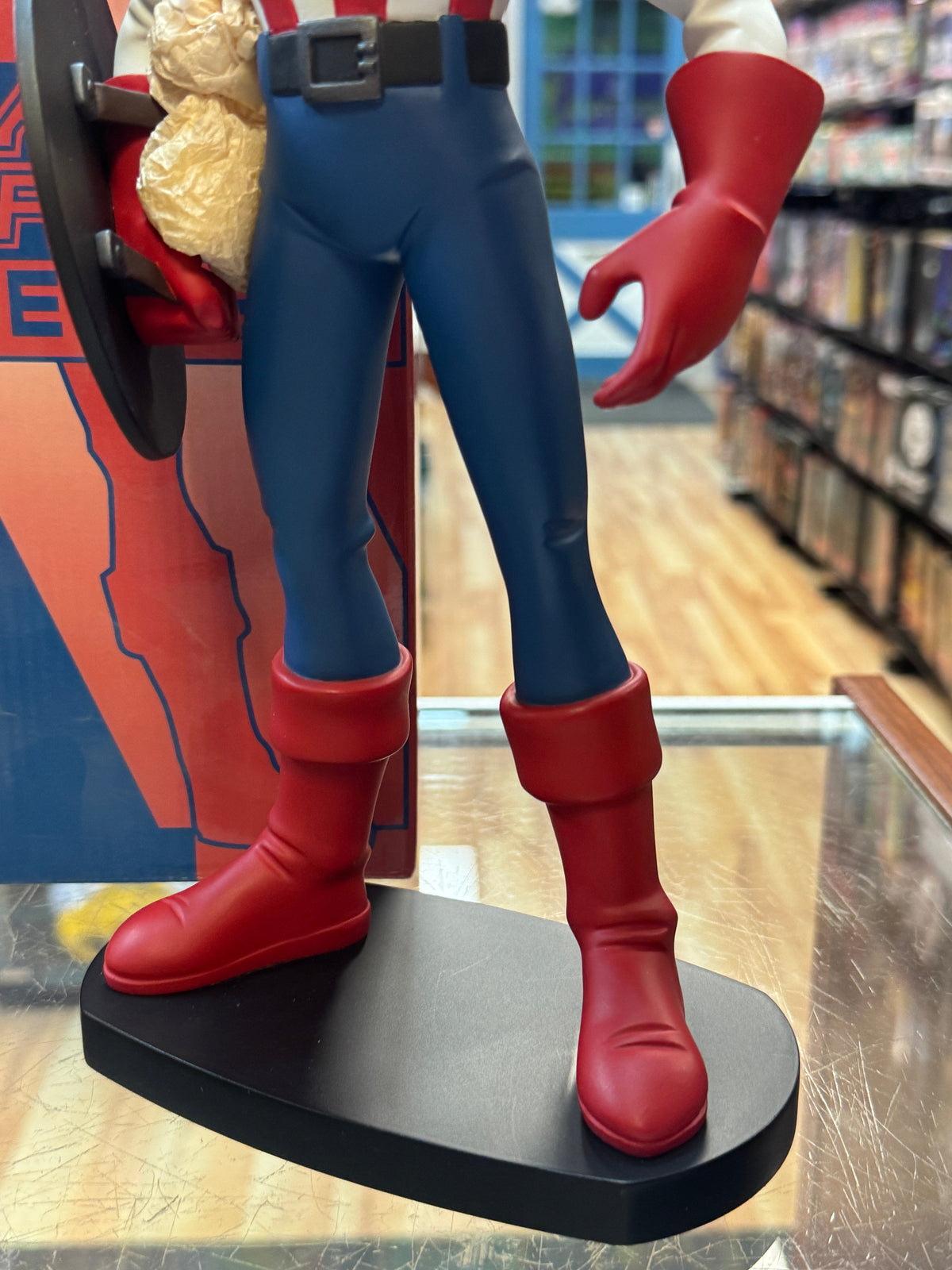 Captain America Maquette Statue (Marvel X-Men Evolution, Hard Hero) product image 7, provided for visual reference and