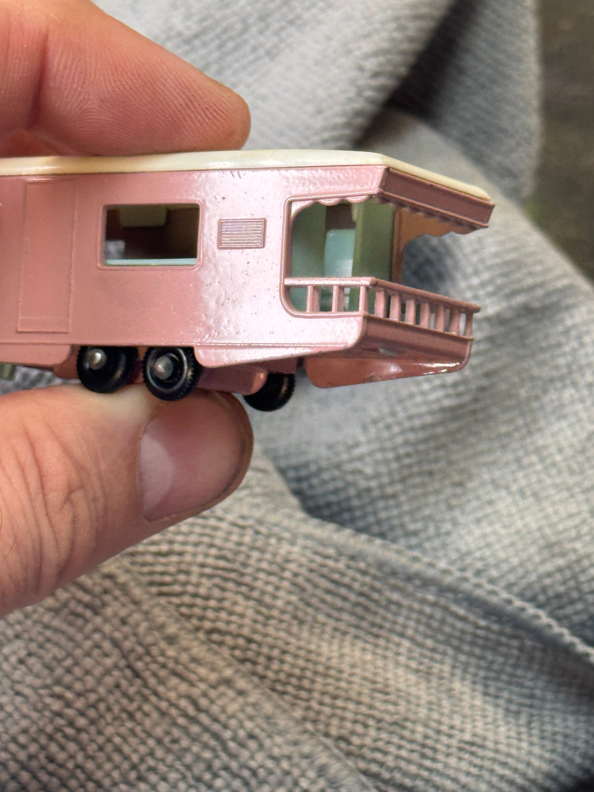 Trailer Caravan 23 Diecast (Vintage Matchbox, Lesney) product image 8, provided for visual reference and product detail