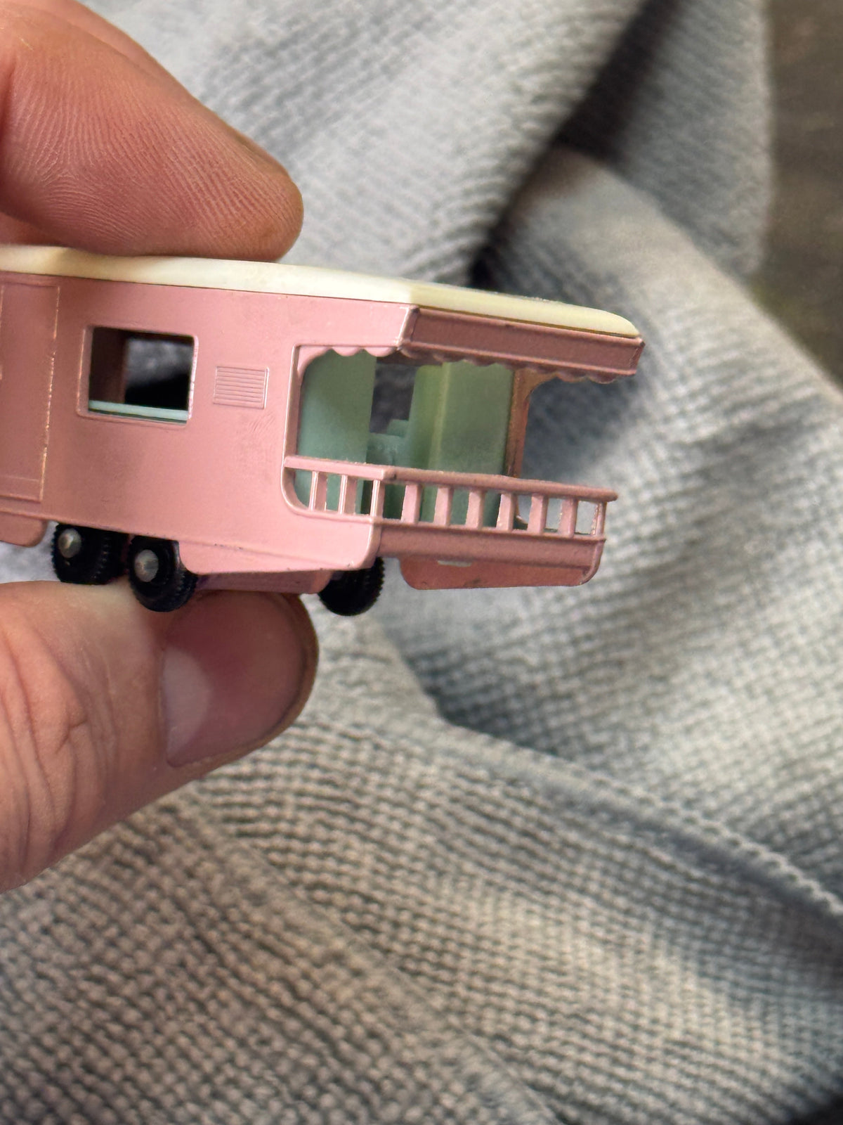Trailer Caravan 23 Diecast (Vintage Matchbox, Lesney) product image 7, provided for visual reference and product detail