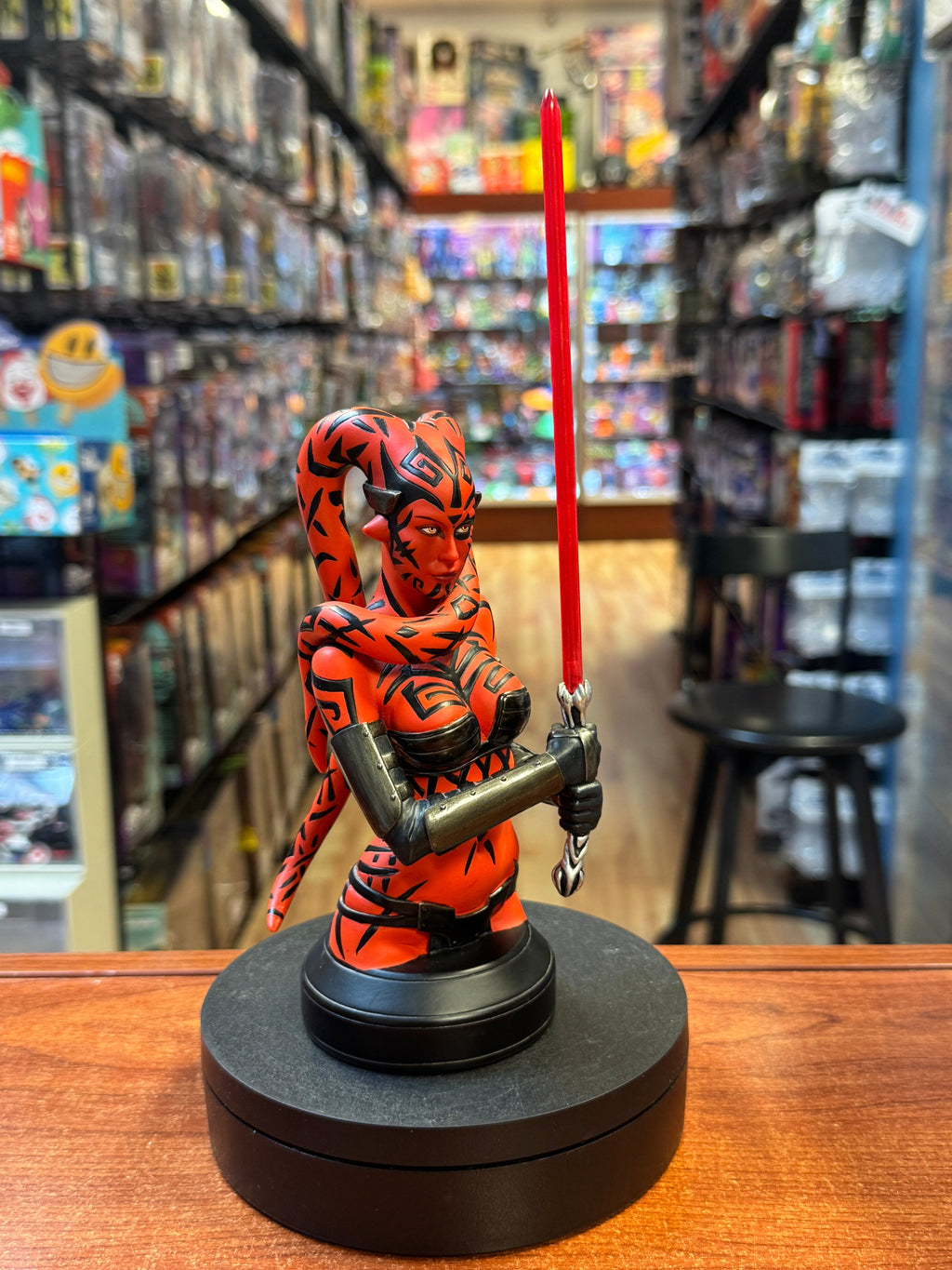 Darth Talon Mini Bust Statue (Star Wars, Gentle Giant) product image 1, provided for visual reference and product detail