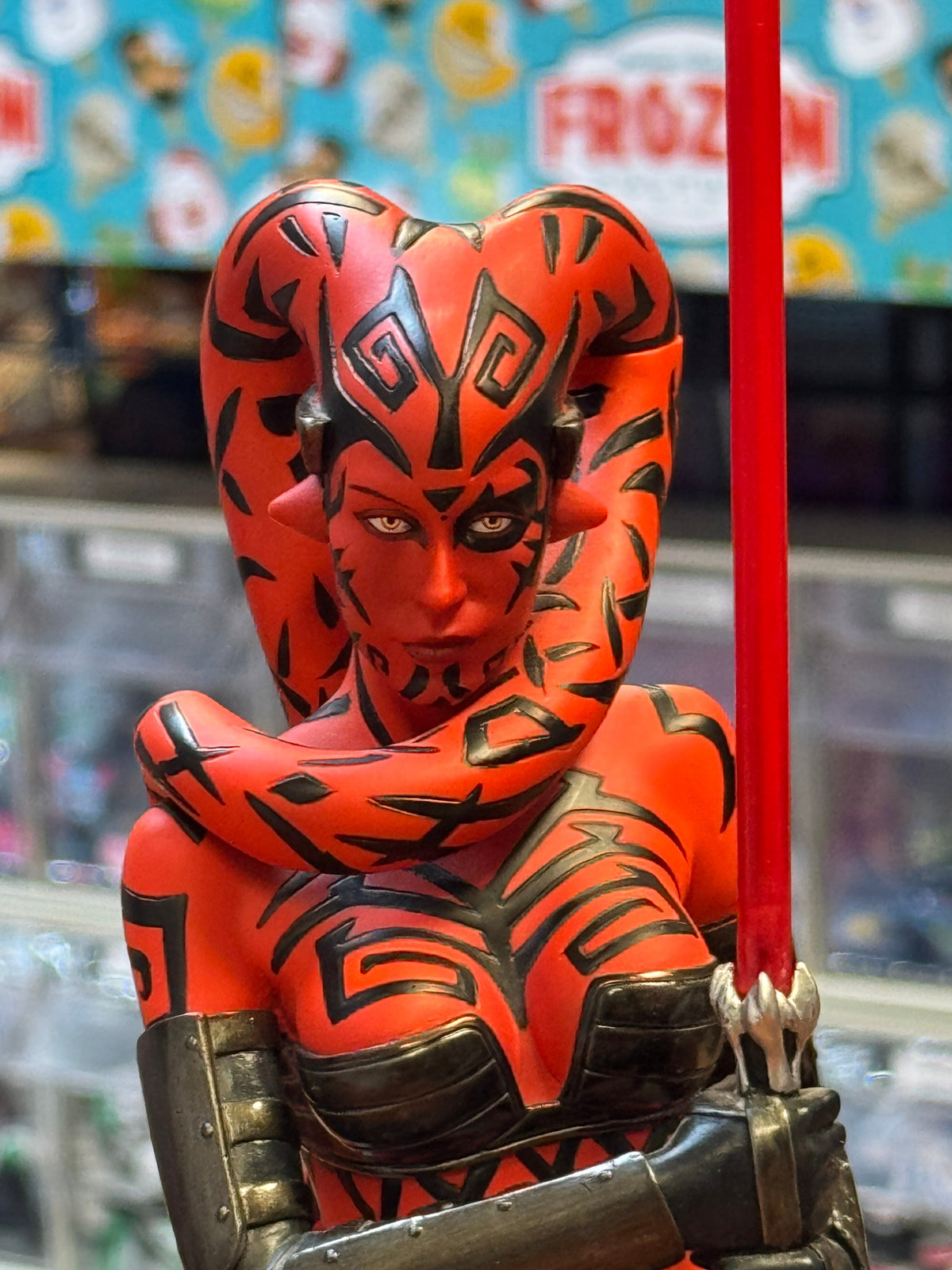 Darth Talon Mini Bust Statue (Star Wars, Gentle Giant) product image 5, provided for visual reference and product detail