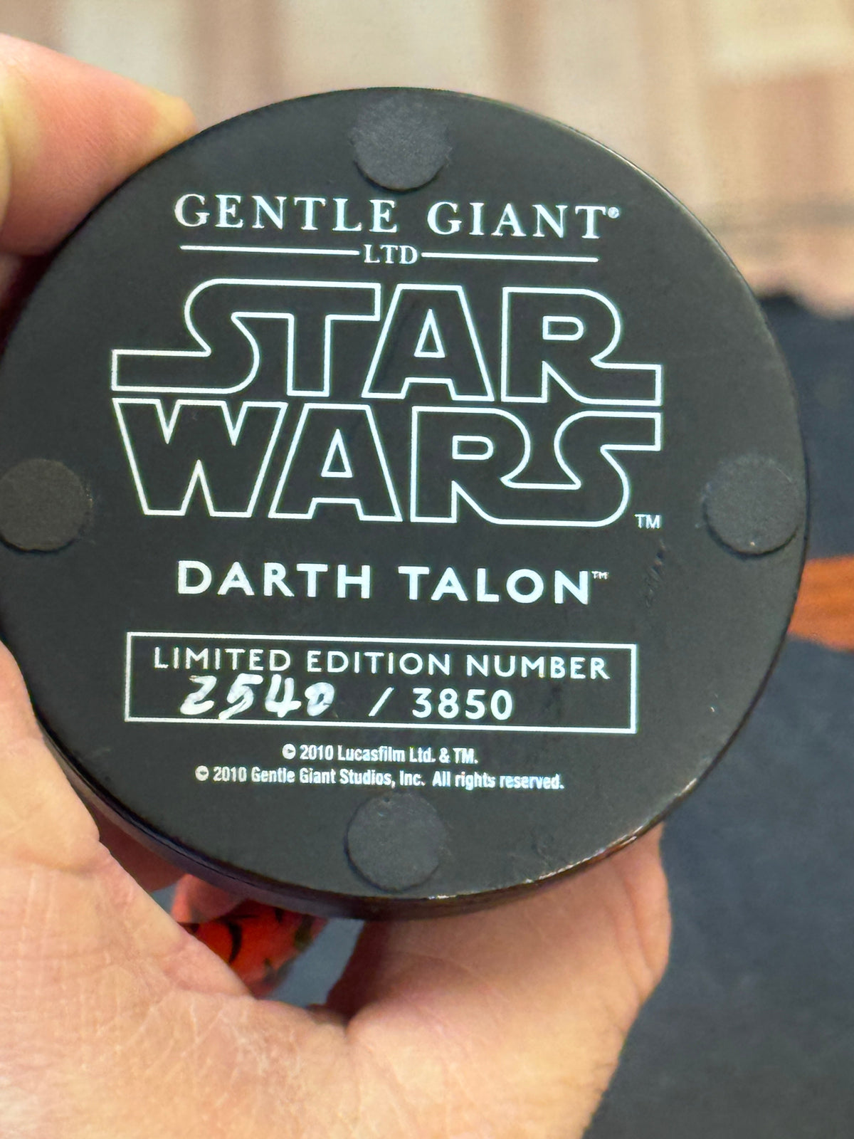 Darth Talon Mini Bust Statue (Star Wars, Gentle Giant) product image 10, provided for visual reference and product detail