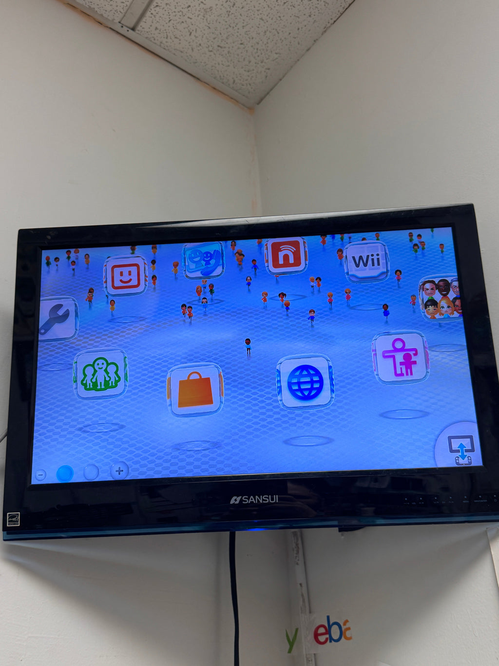 Wii U Console with Accessories & Wipeout (Nintendo, Video Game) **TESTED WORKING** product image 8, provided for visual