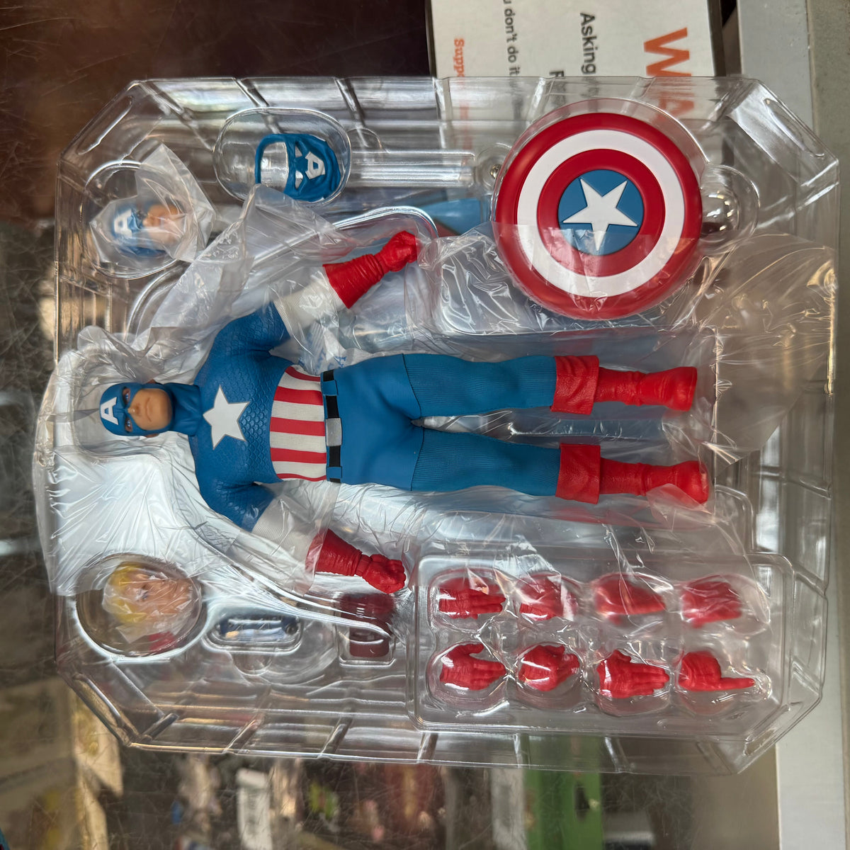Captain America One:12 (Marvel, Mezcon) NEW product image 2, provided for visual reference and product detail review