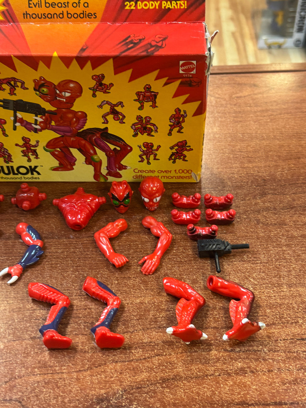 Modulok (Vintage MOTU, Mattel) **COMPLETE** product image 8, provided for visual reference and product detail review