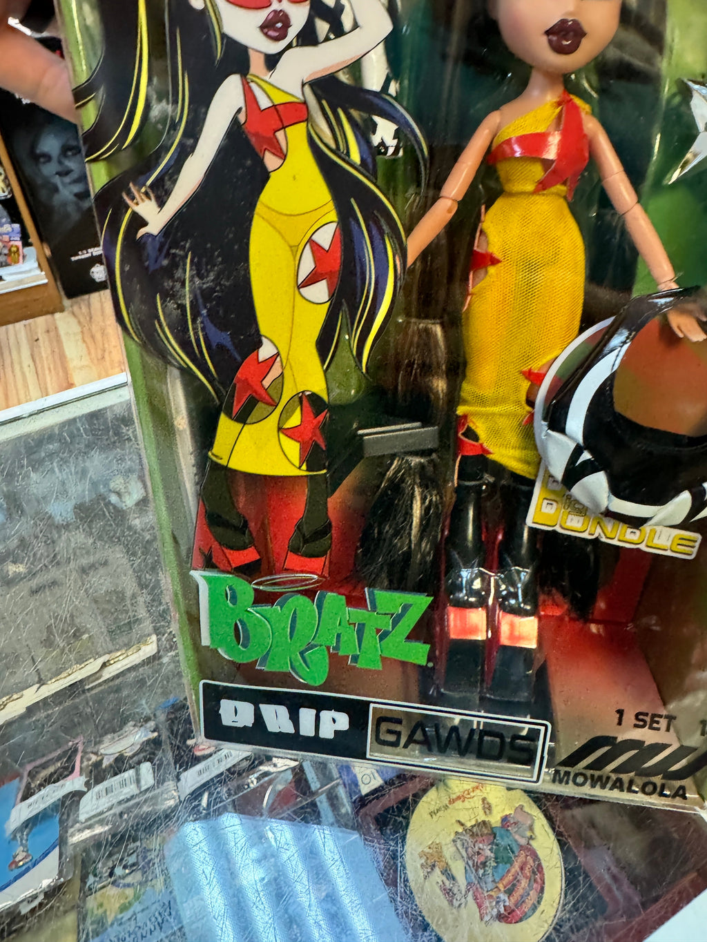 Jade Mowalola -Gawds- (Bratz, MGA Entertainment) **SEALED** product image 9, provided for visual reference and product