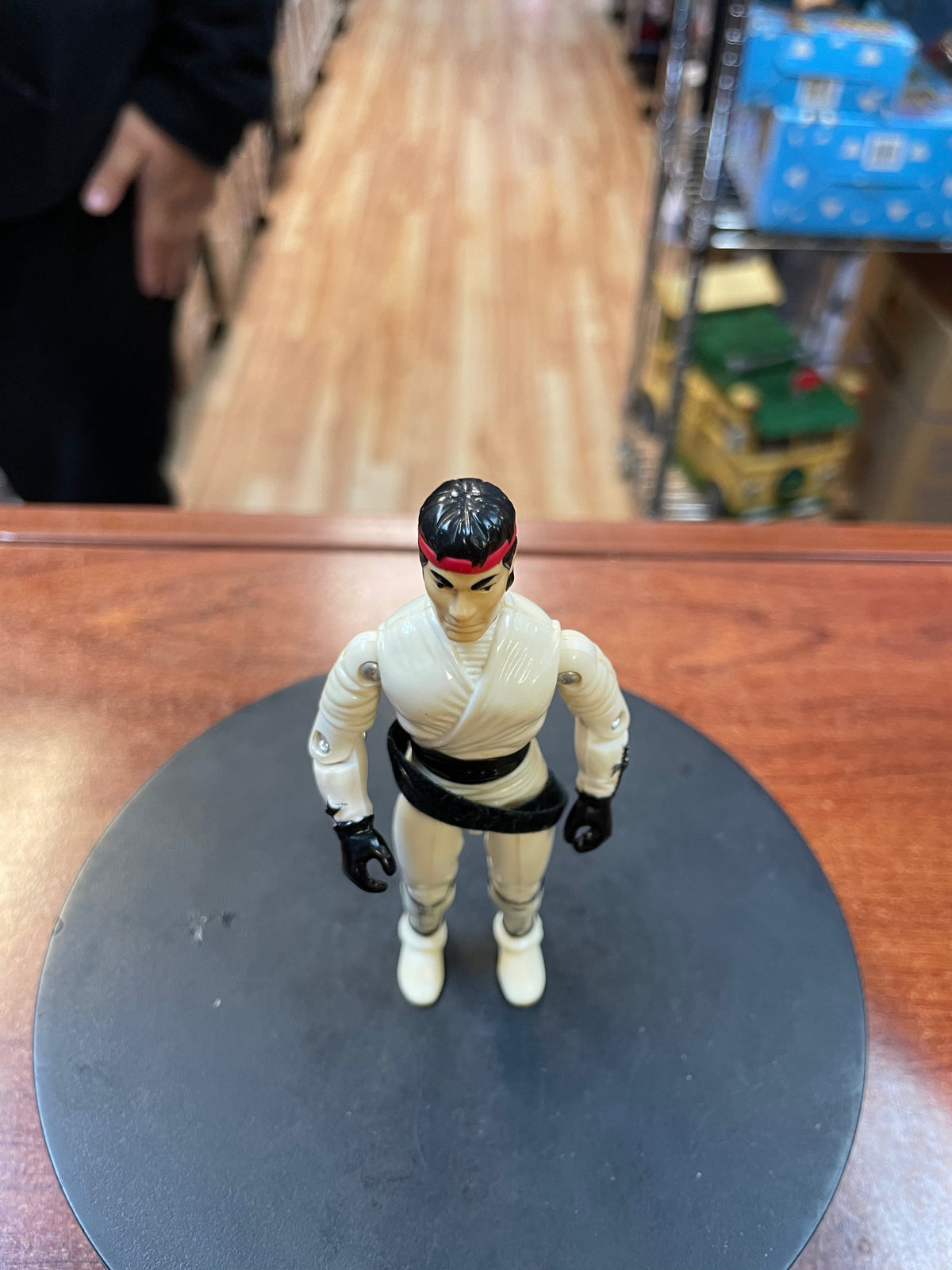 Street Fighter Ryu (Vintage GI Joe, Hasbro) **COMPLETE** product image 4, provided for visual reference and product detail