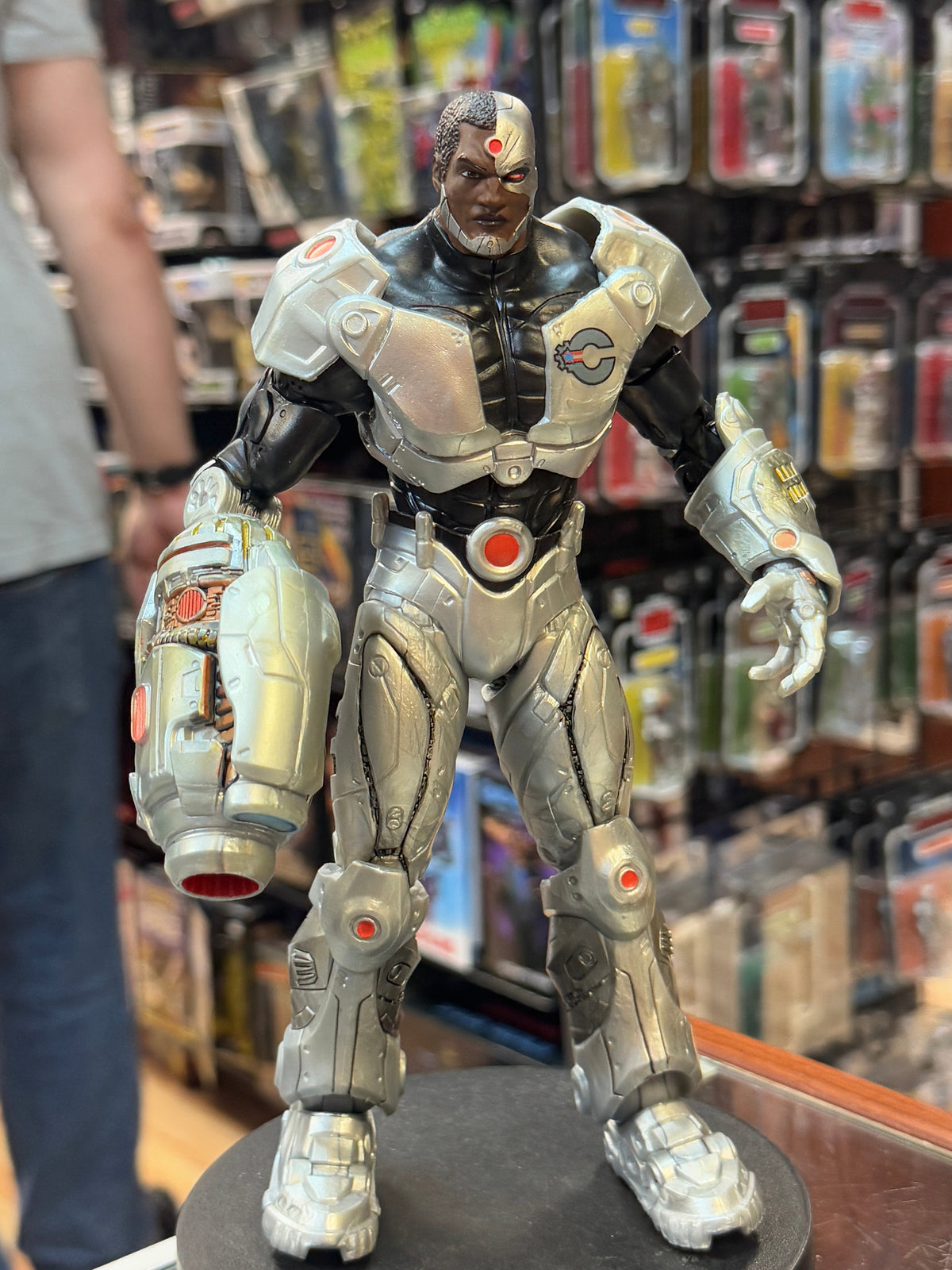 Flashpoint Cyborg (DC Multiverse, McFarlane) COMPLETE product image 2, provided for visual reference and product detail