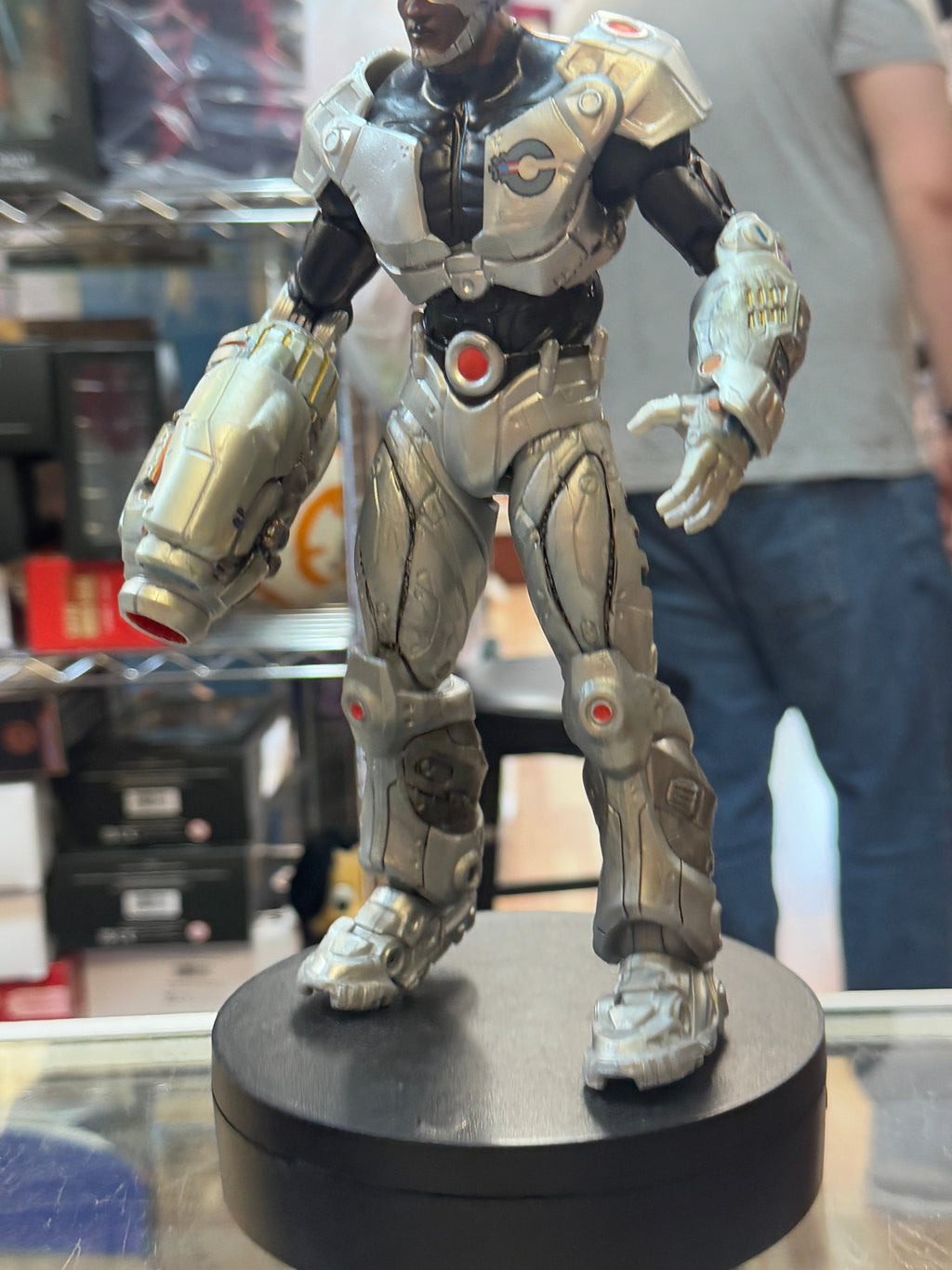 Flashpoint Cyborg (DC Multiverse, McFarlane) COMPLETE product image 4, provided for visual reference and product detail