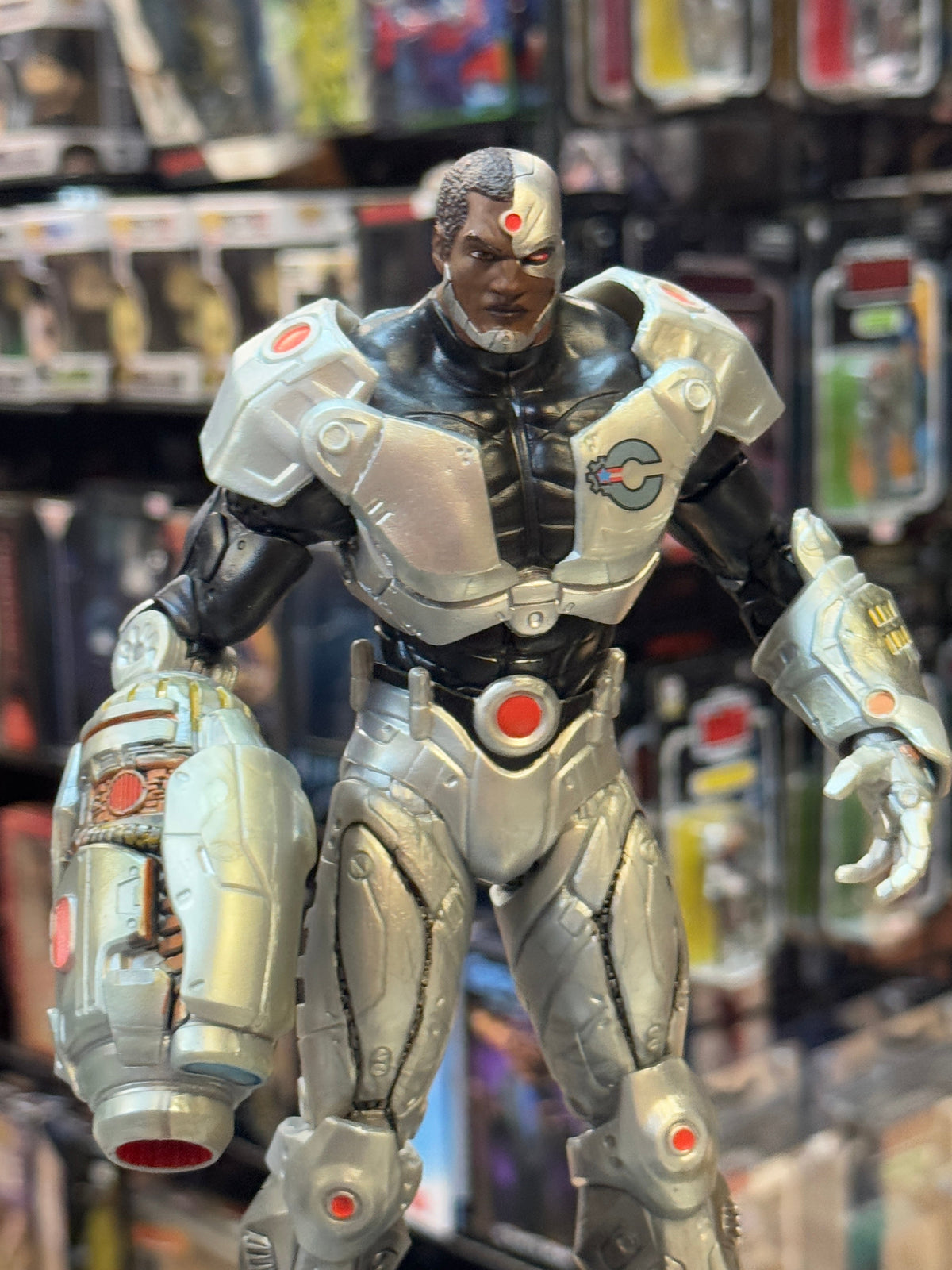 Flashpoint Cyborg (DC Multiverse, McFarlane) COMPLETE product image 6, provided for visual reference and product detail