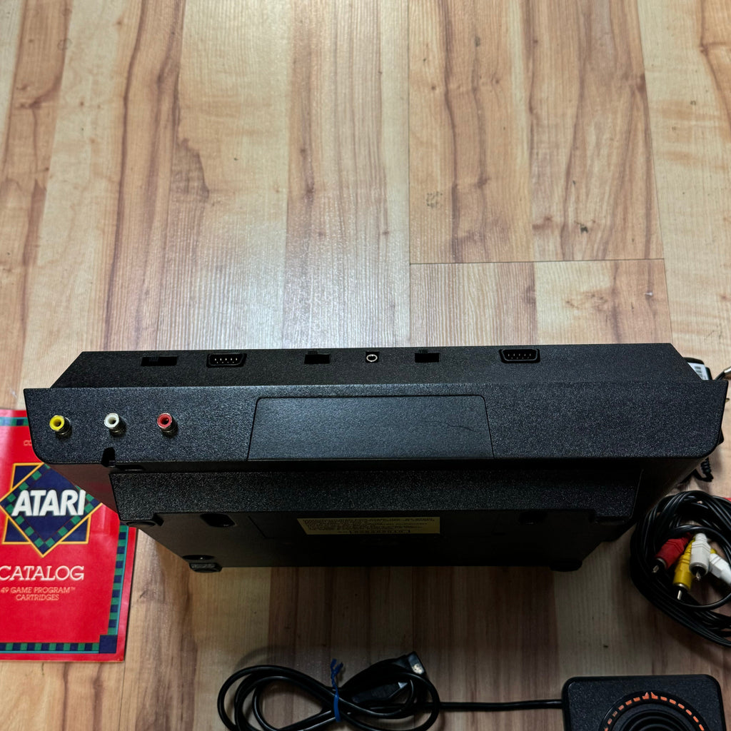 Atari 2600 AV Modded 5715 (Vintage Atari, Gaming System) TESTED WORKING With Games product image 9, provided for visual