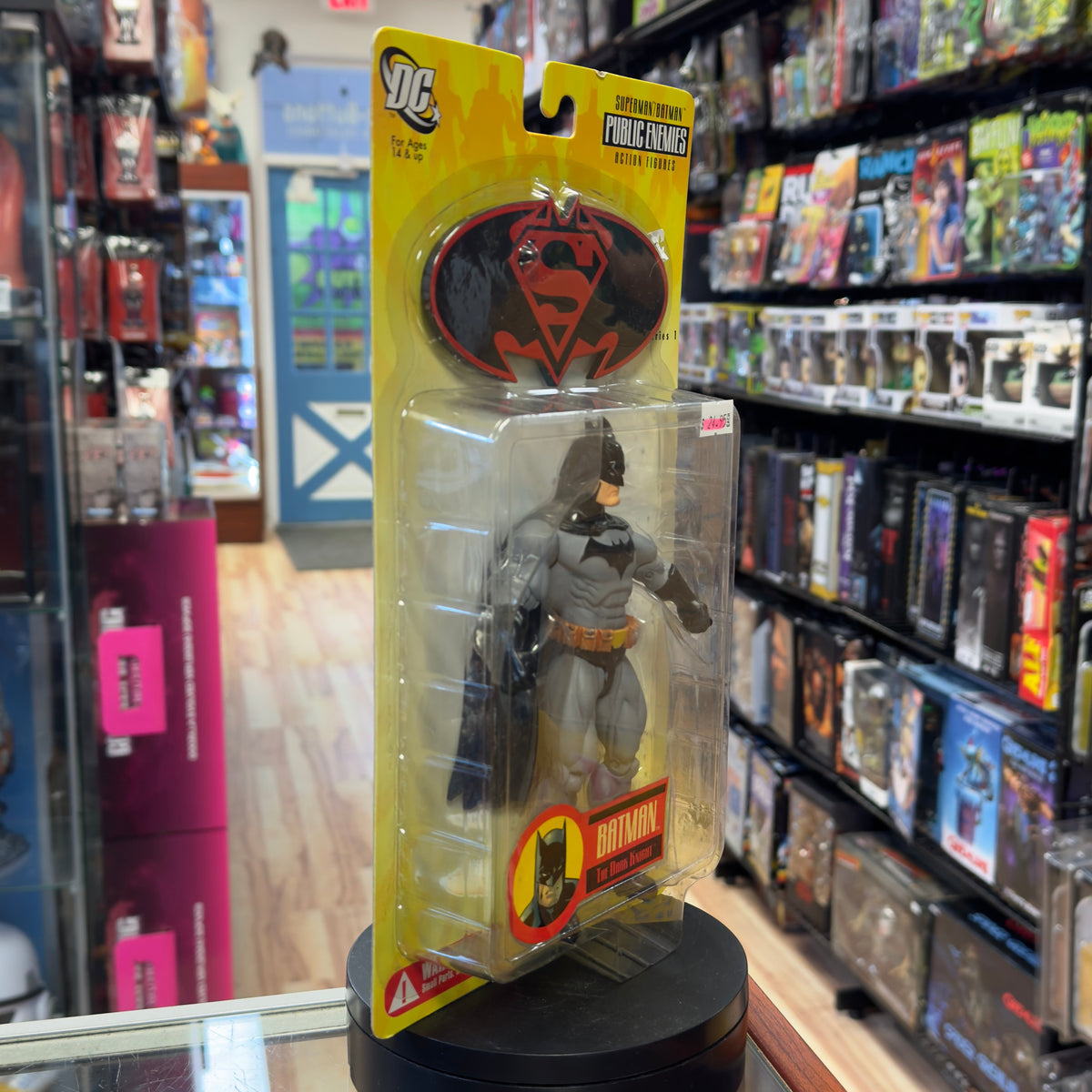 Dark Knight Batman Public Enemy (DC Direct, Batman) product image 2, provided for visual reference and product detail review