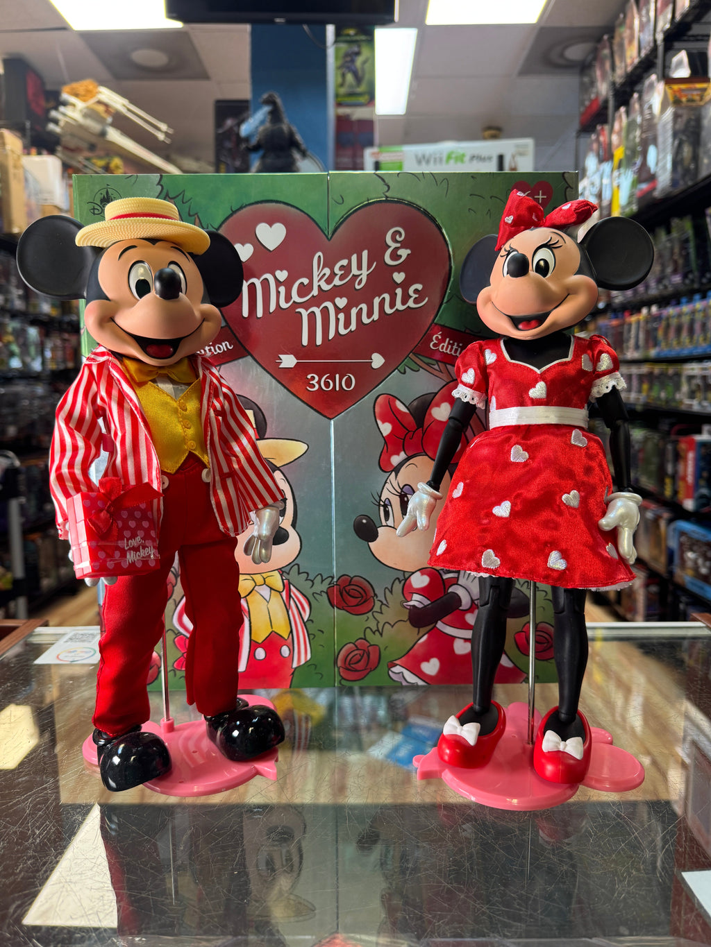 Mickey & Minnie Mouse 12" Doll LE (Disney World, Valentines Day) **OPEN BOX** product image 1, provided for visual reference