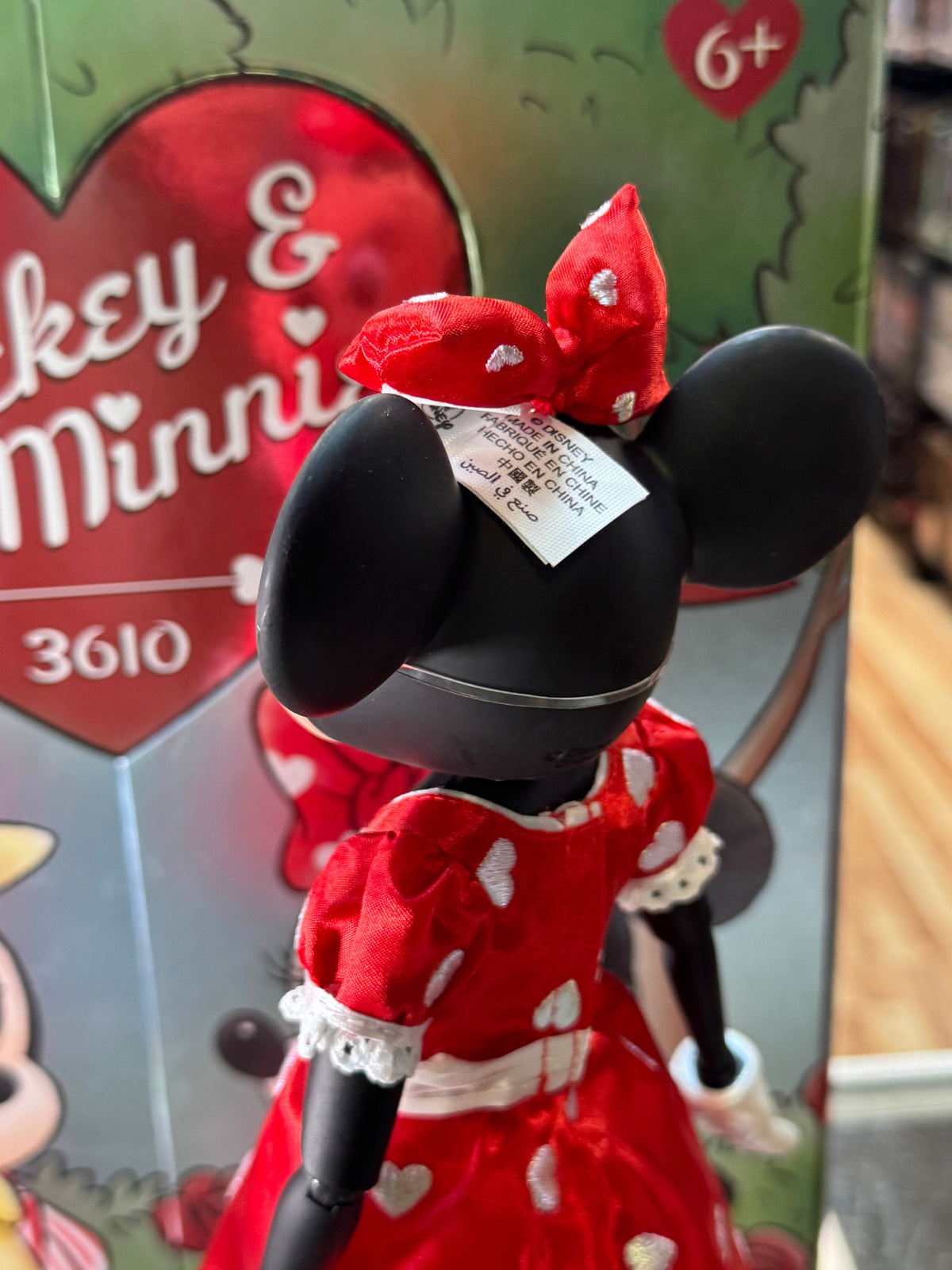 Mickey & Minnie Mouse 12" Doll LE (Disney World, Valentines Day) **OPEN BOX** product image 7, provided for visual reference