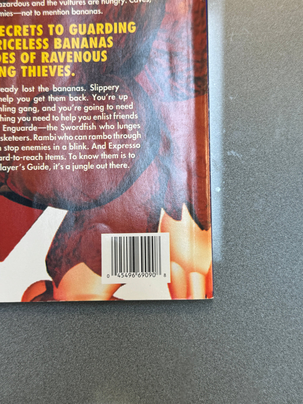 Donkey Kong Country Players Guide (Nintendo SNES, Video Game) product image 9, provided for visual reference and product