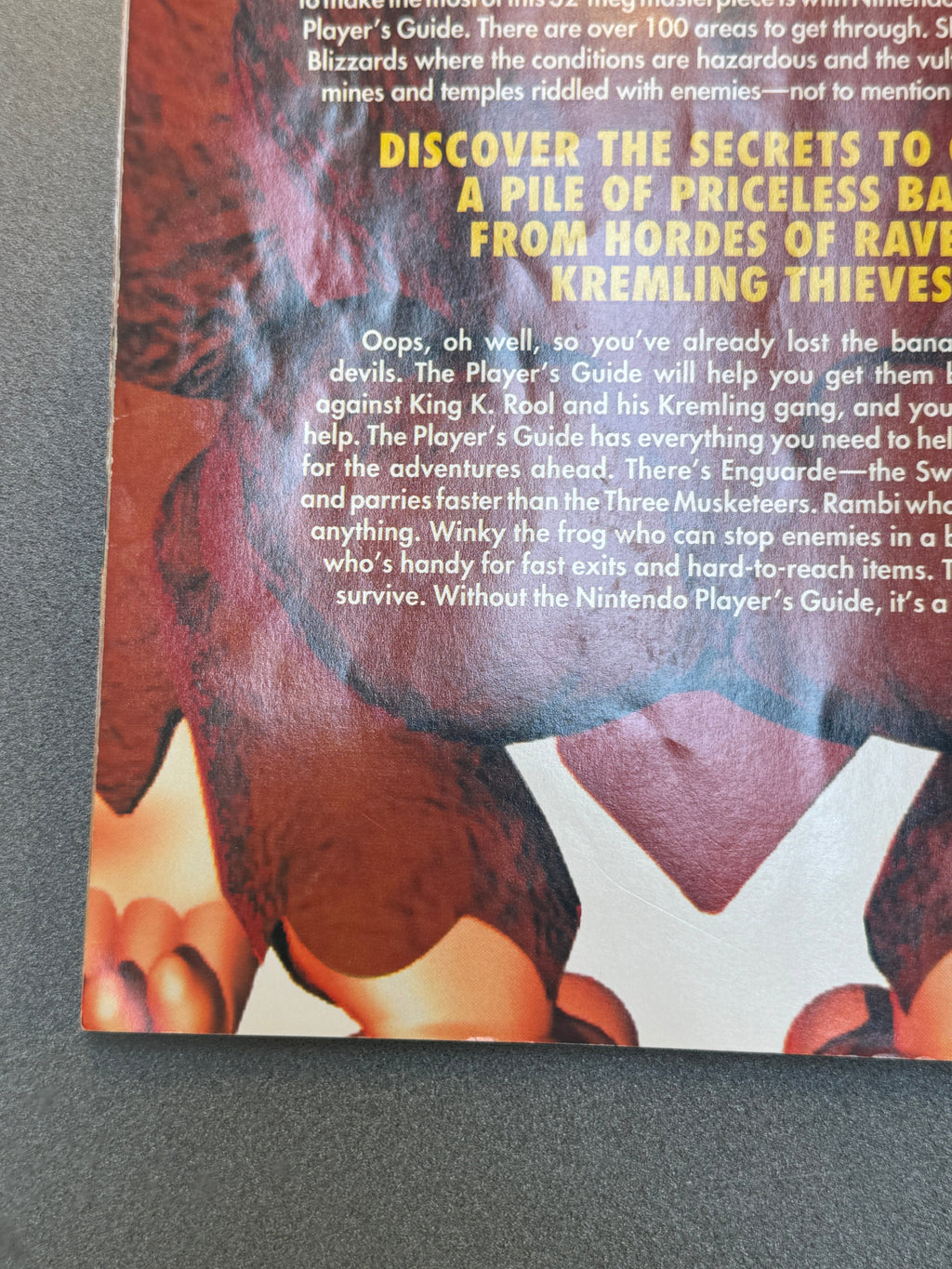 Donkey Kong Country Players Guide (Nintendo SNES, Video Game) product image 10, provided for visual reference and product