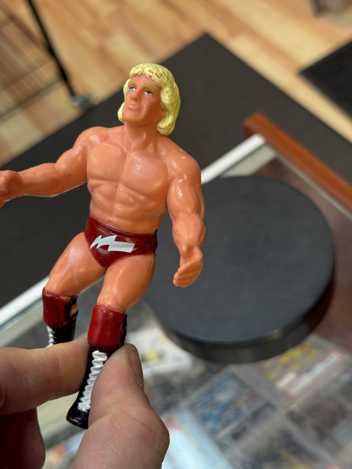 Ric Flair UK Exclusive 0794 (Vintage WCW WWE, Galoob) product image 5, provided for visual reference and product detail