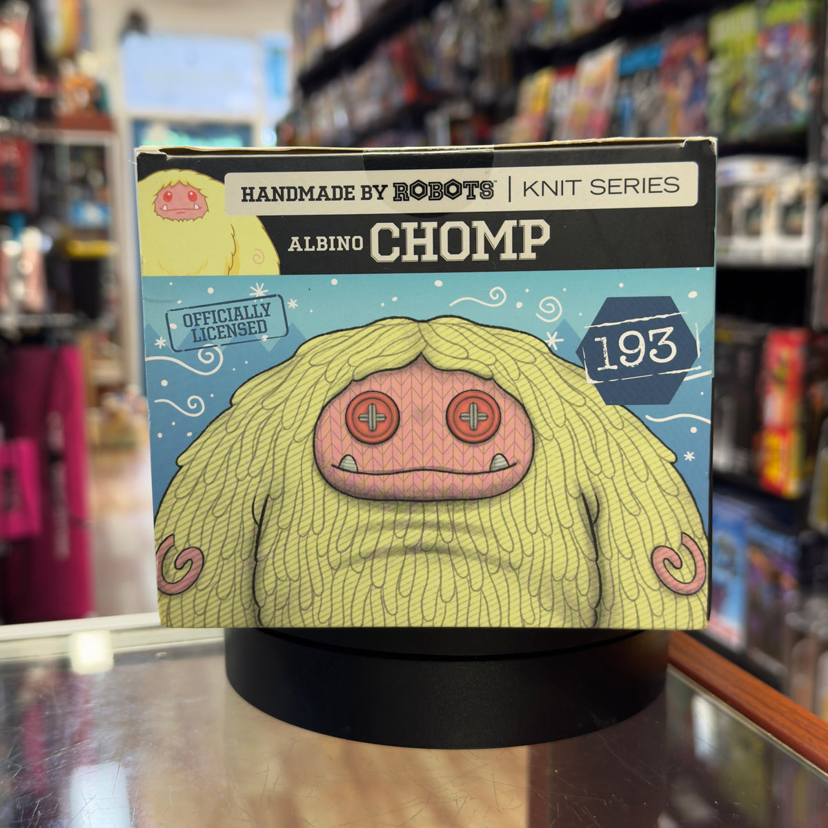 Albino Chomp Knit Series (Handmade By Robots, Abominable Toys) Sealed product image 6, provided for visual reference and