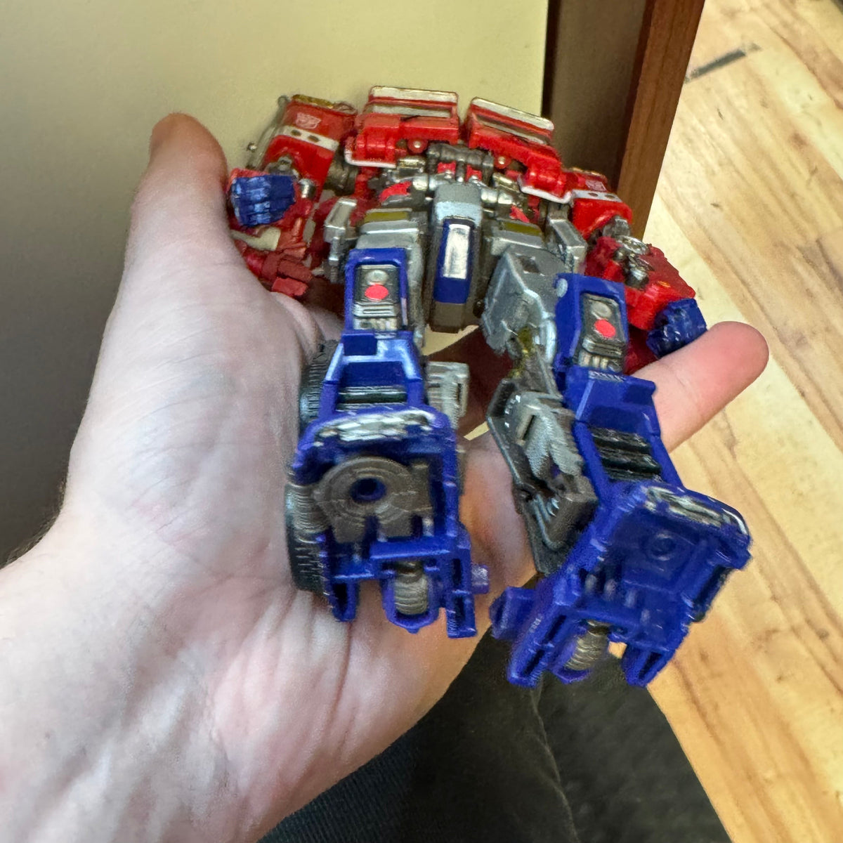 Optimus Prime -Premium Finish- PFSS-02 (Transformers, Takara) COMPLETE product image 9, provided for visual reference and