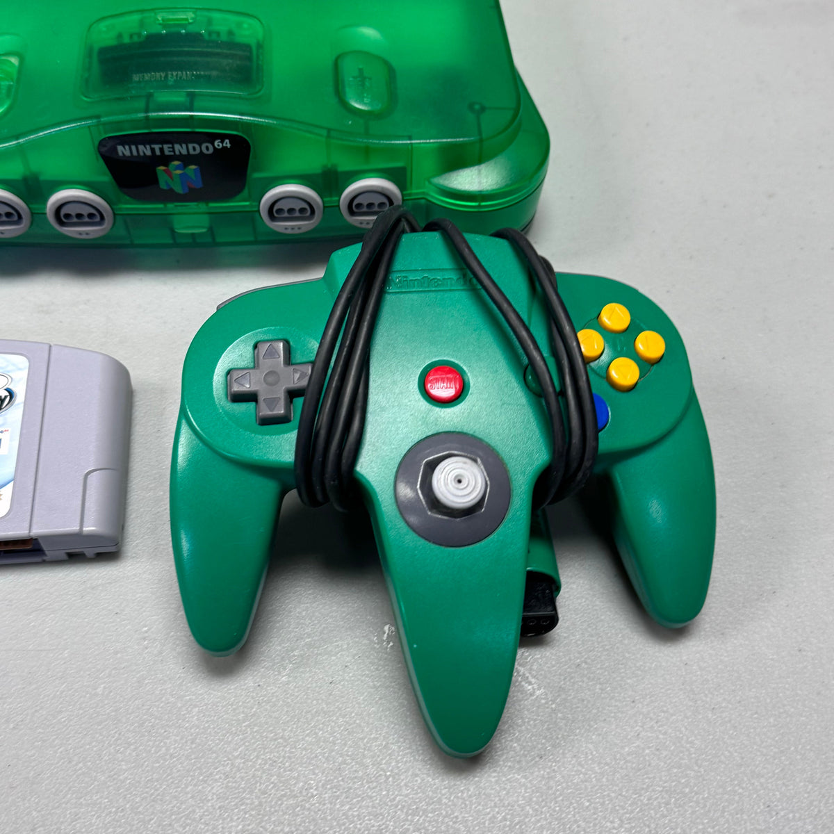 Nintendo 64 Jungle Green 7828 (Nintendo, Gaming Console) **TESTED** product image 4, provided for visual reference and