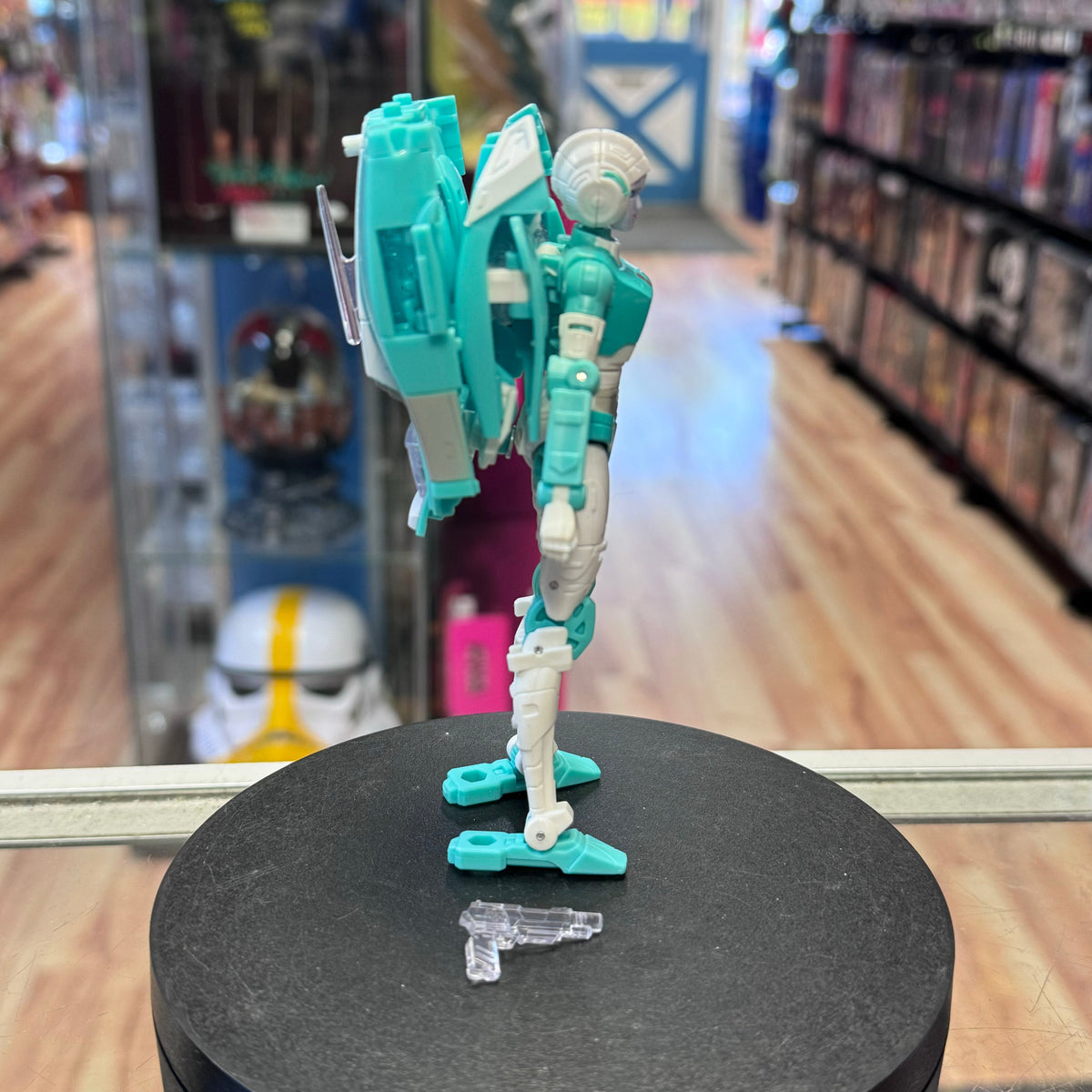 Paradron Medic 7840 Deluxe Class **Exclusive** (Transformers, Hasbro) Complete product image 3, provided for visual