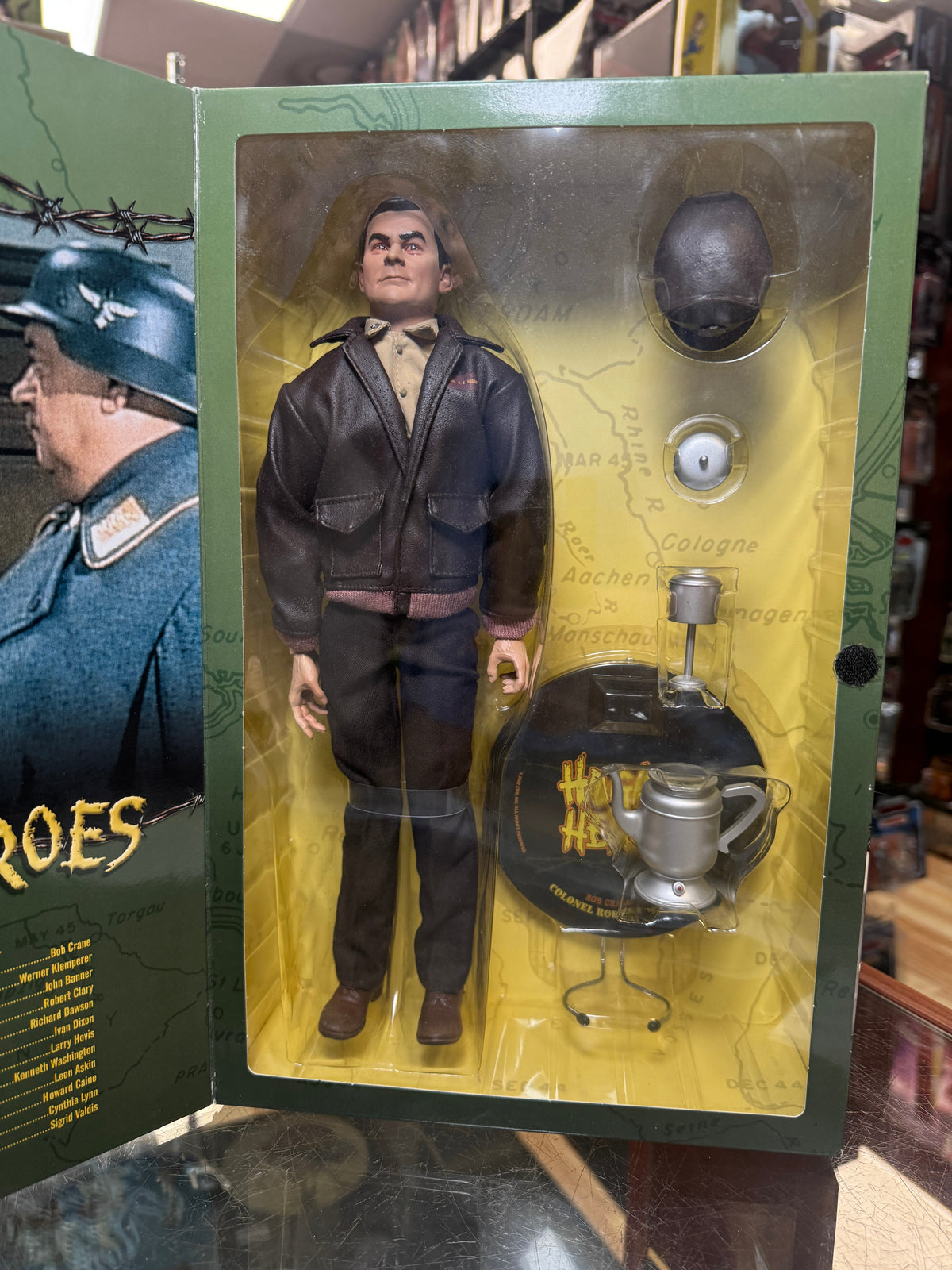 Col Robert Hogan 1/6 Scale (Hogans Heroes, Sideshow) NEW product image 9, provided for visual reference and product detail