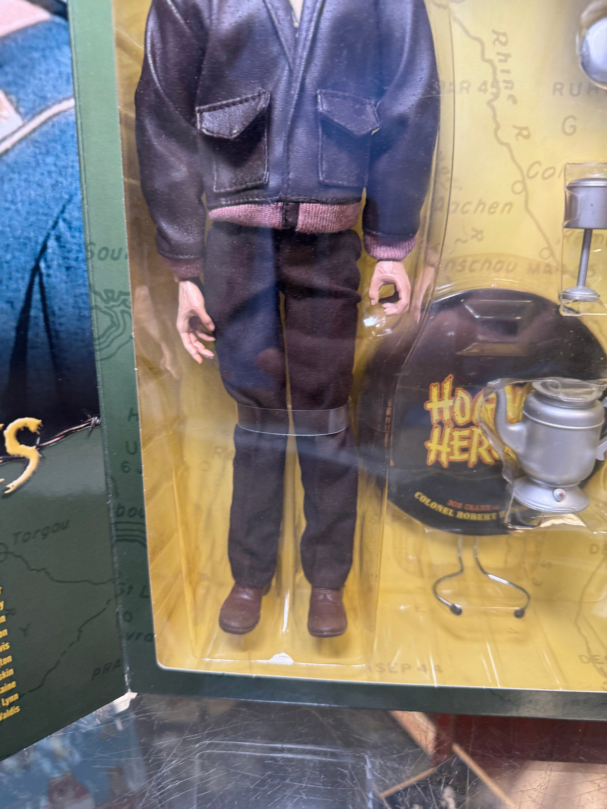 Col Robert Hogan 1/6 Scale (Hogans Heroes, Sideshow) NEW product image 7, provided for visual reference and product detail