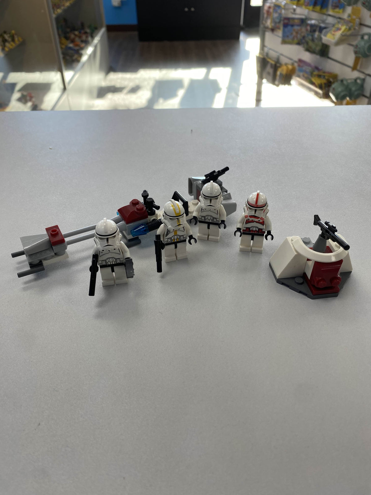 7655 Clone Troopers Battle Pack (Retired) (Previously Owned) product image 1, provided for visual reference and product