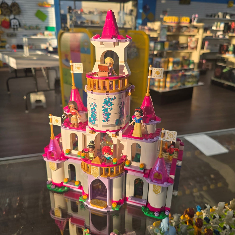 43205 Ultimate Adventure Castle (Retired) (Previously Owned)