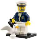 col10-10 Sea Captain, Series 10 (Complete Set with Stand and Accessories) product image 1, provided for visual reference and