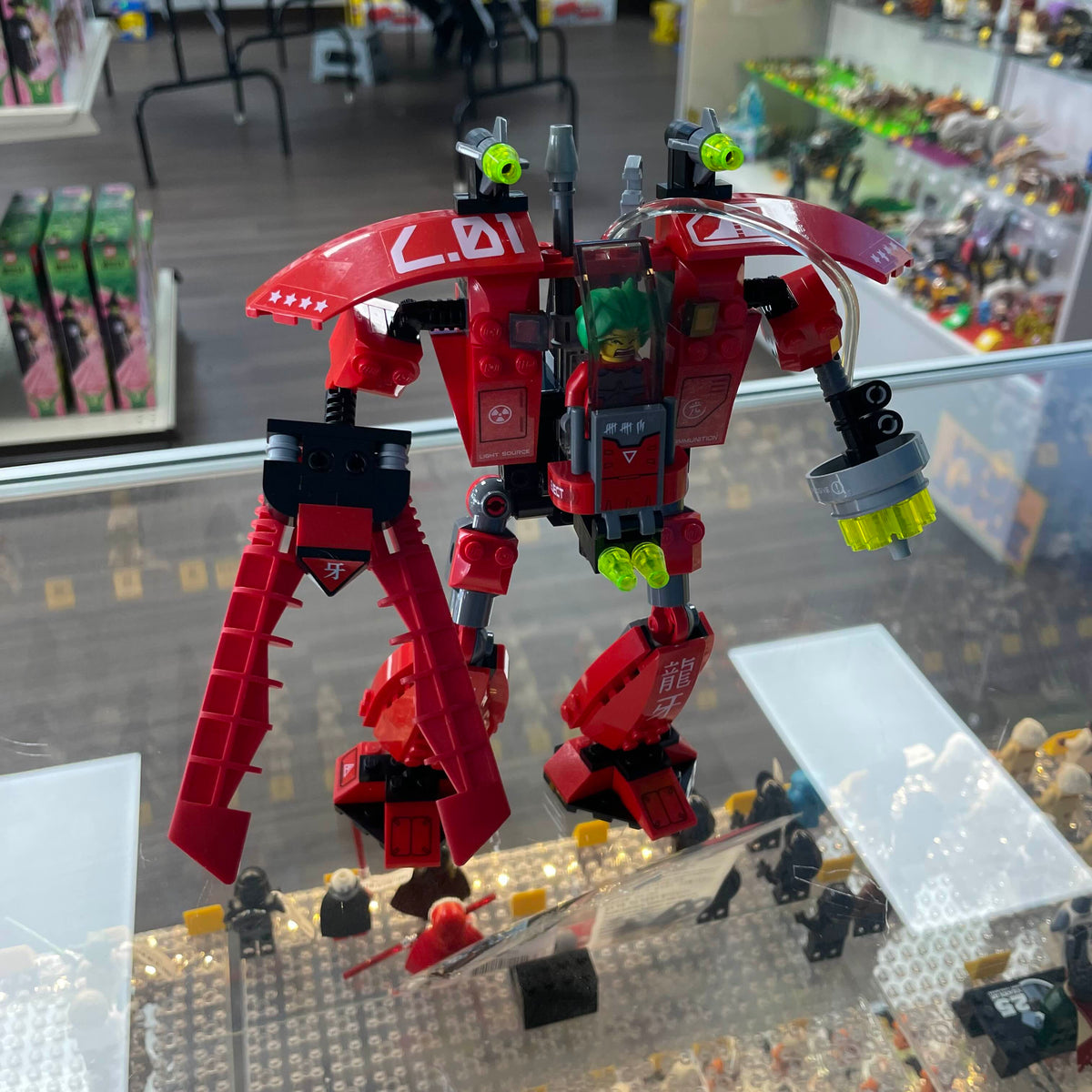 7701 Exo-Force Grand Titan (Retired) (Previously Owned) product image 1, provided for visual reference and product detail