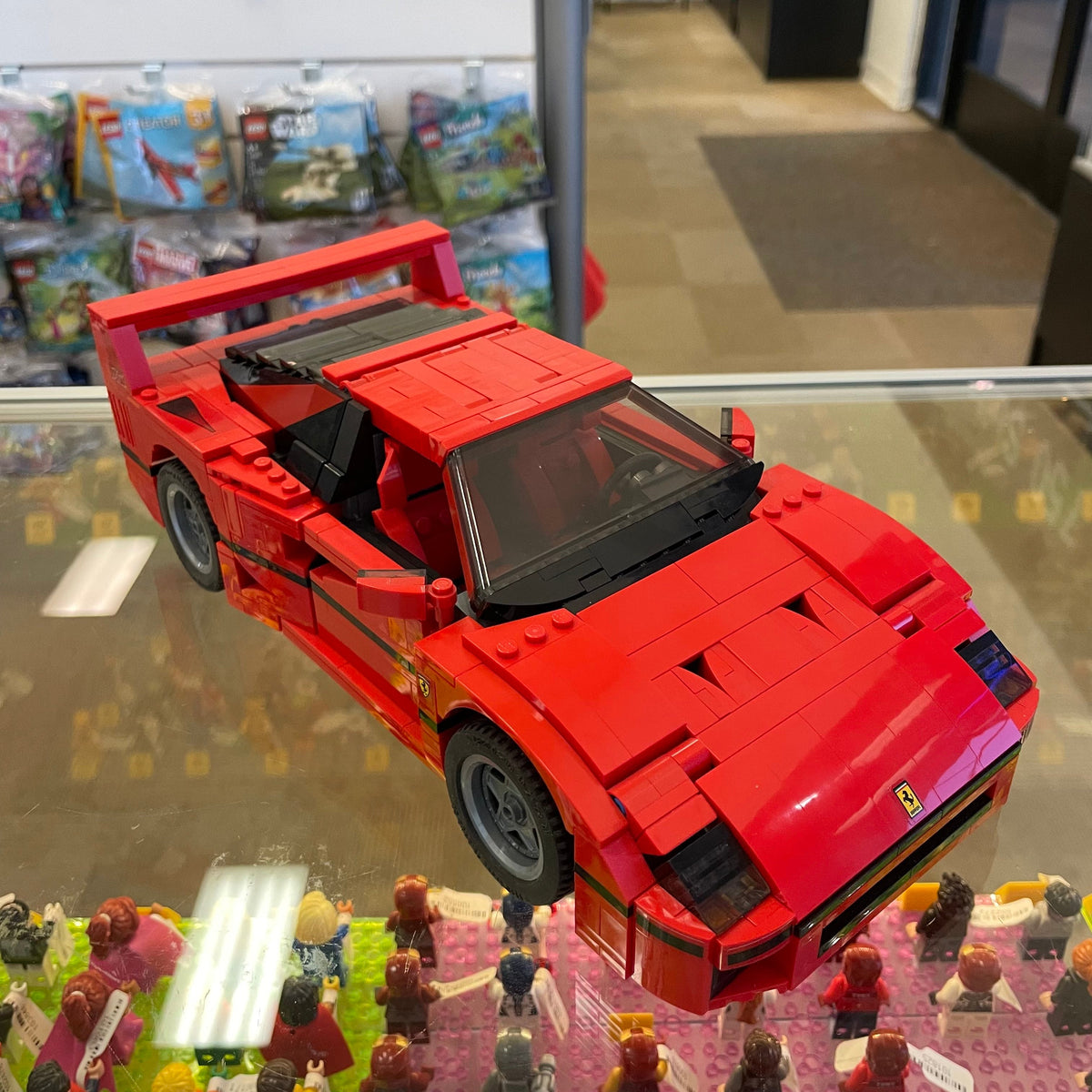 10248 LEGO Creator: Ferrari F40 (Retired) (Previously Owned) product image 1, provided for visual reference and product
