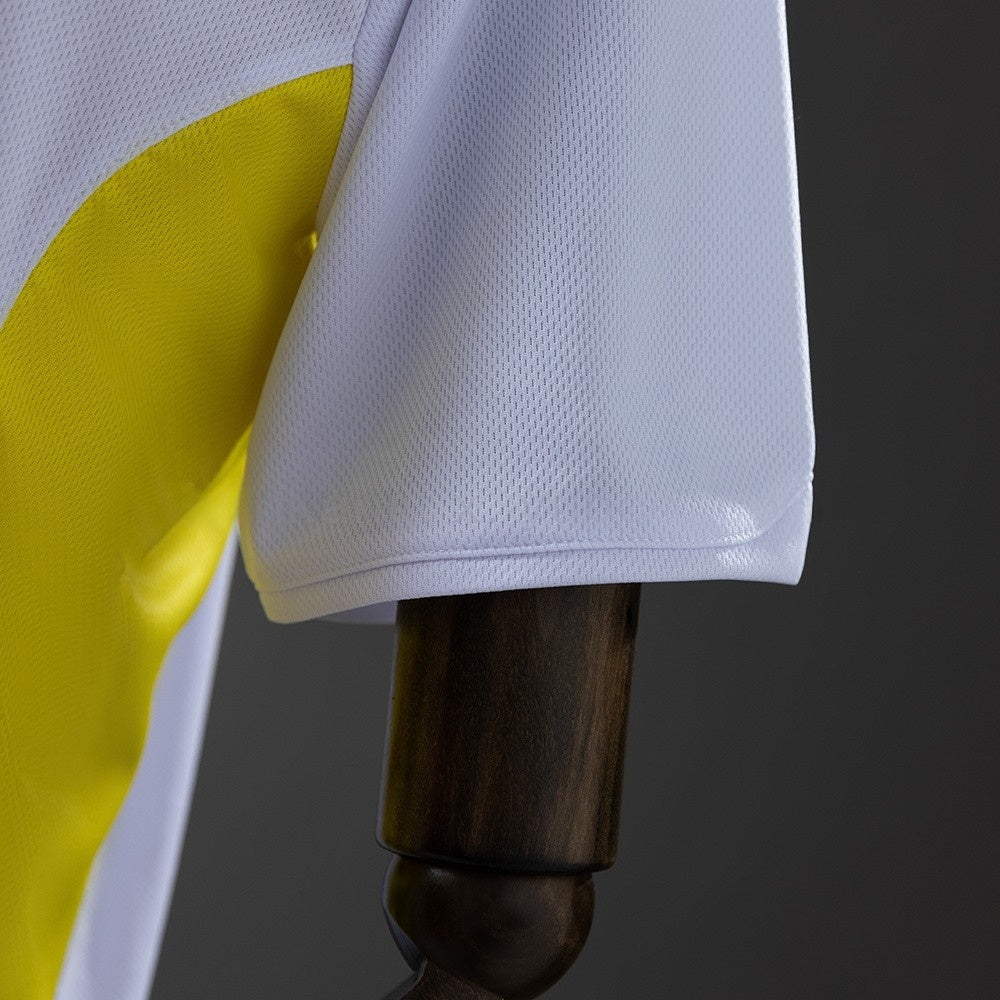 Tottenham Hotspur Jersey 2009-10 Home Retro Football Kit product image 3